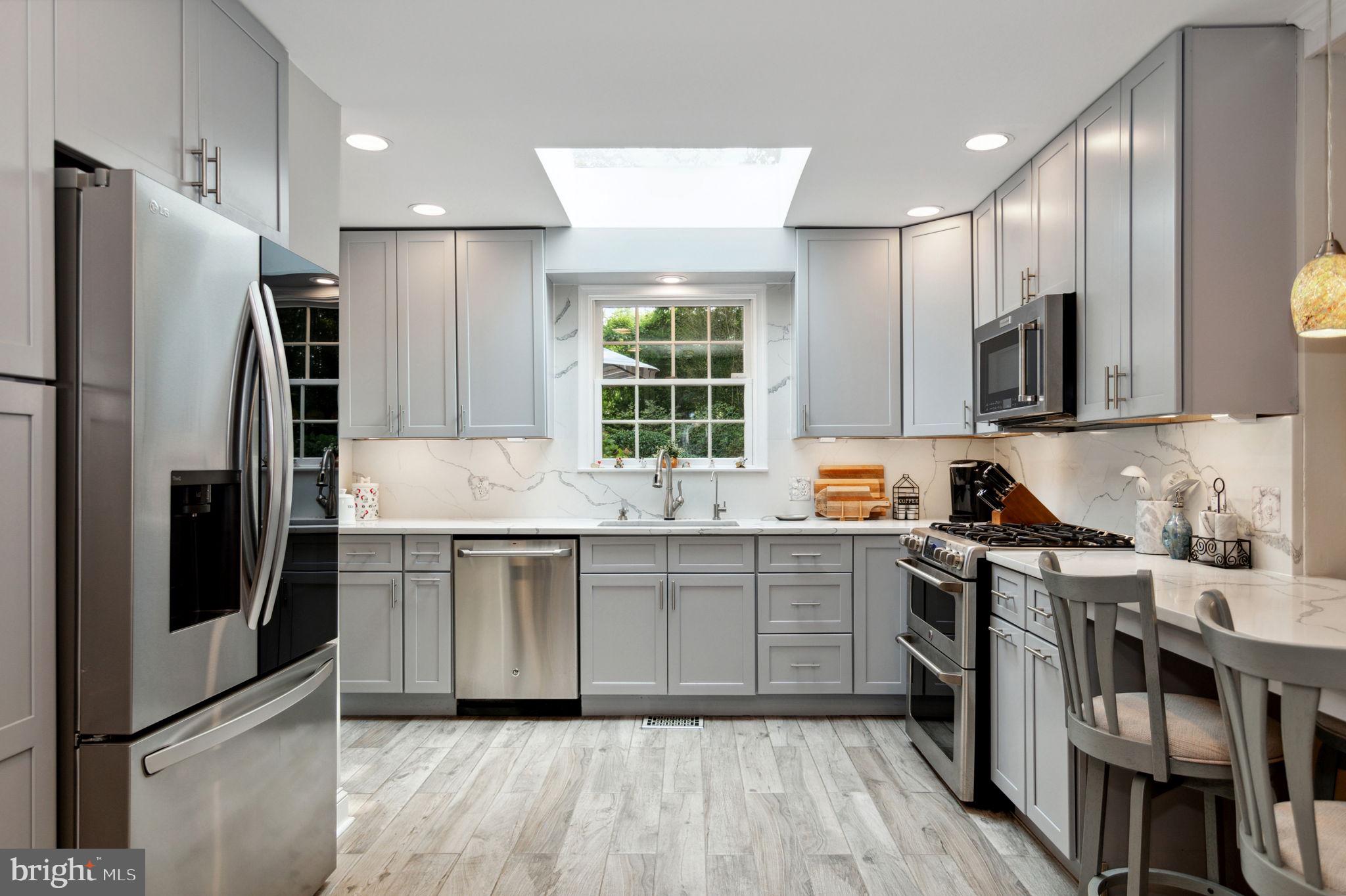 BURNING TREE VALLEY - Residential