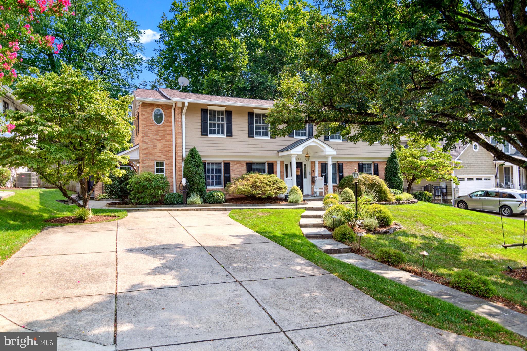 BURNING TREE VALLEY - Residential