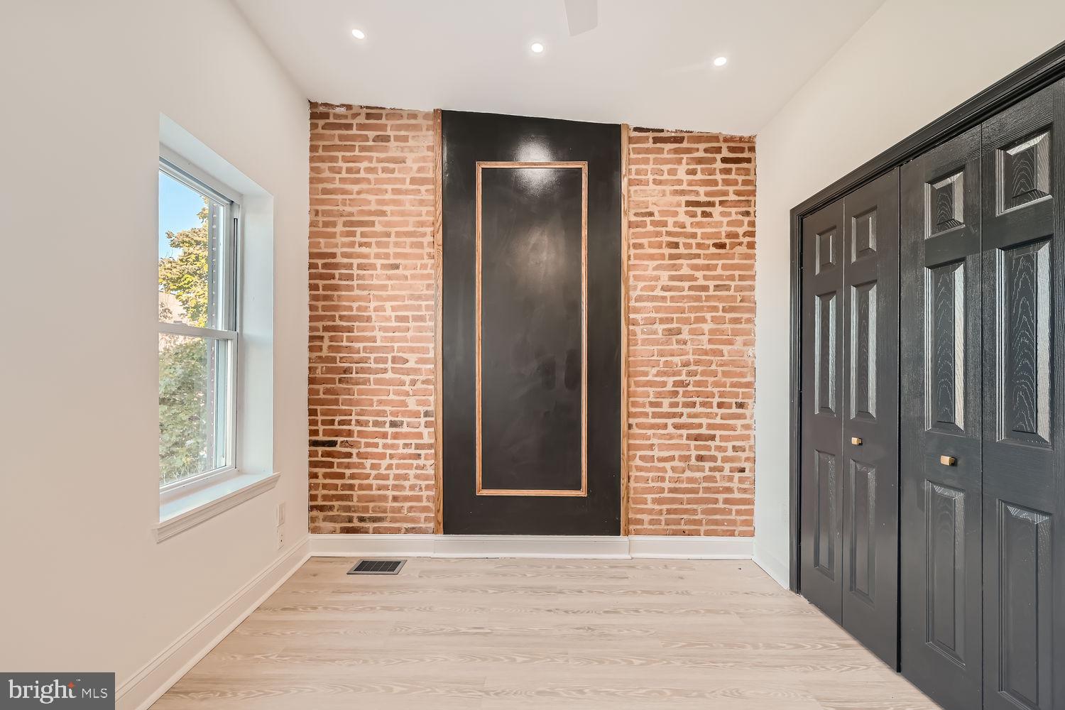 FEDERAL HILL HISTORIC DISTRICT - Residential Lease