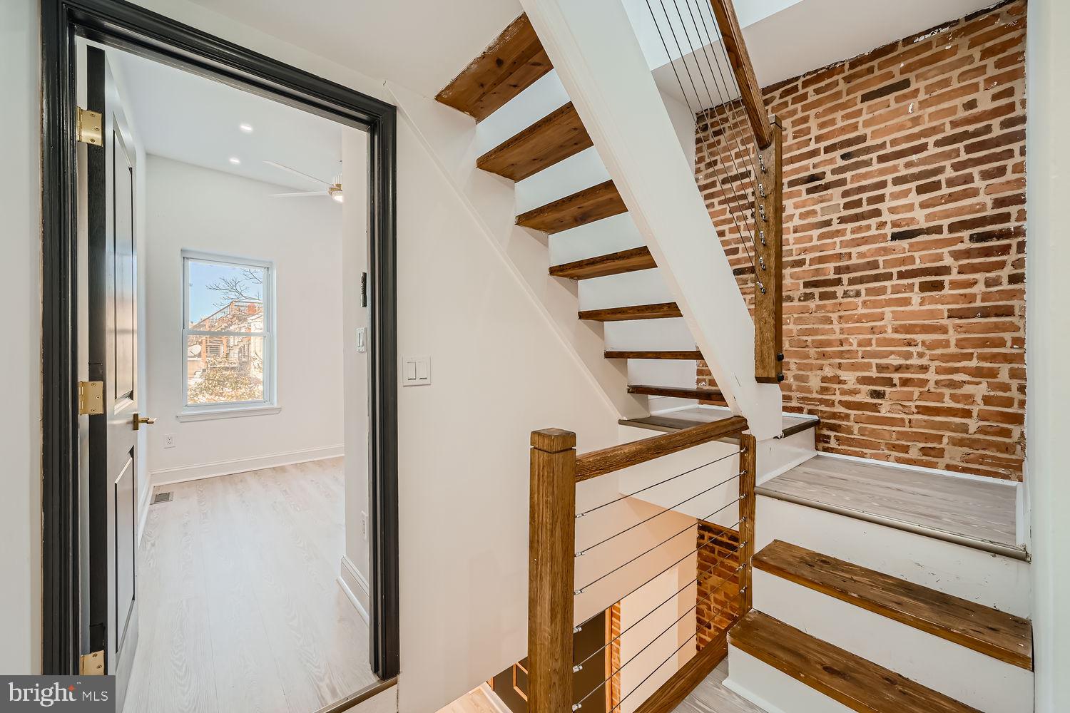 FEDERAL HILL HISTORIC DISTRICT - Residential Lease