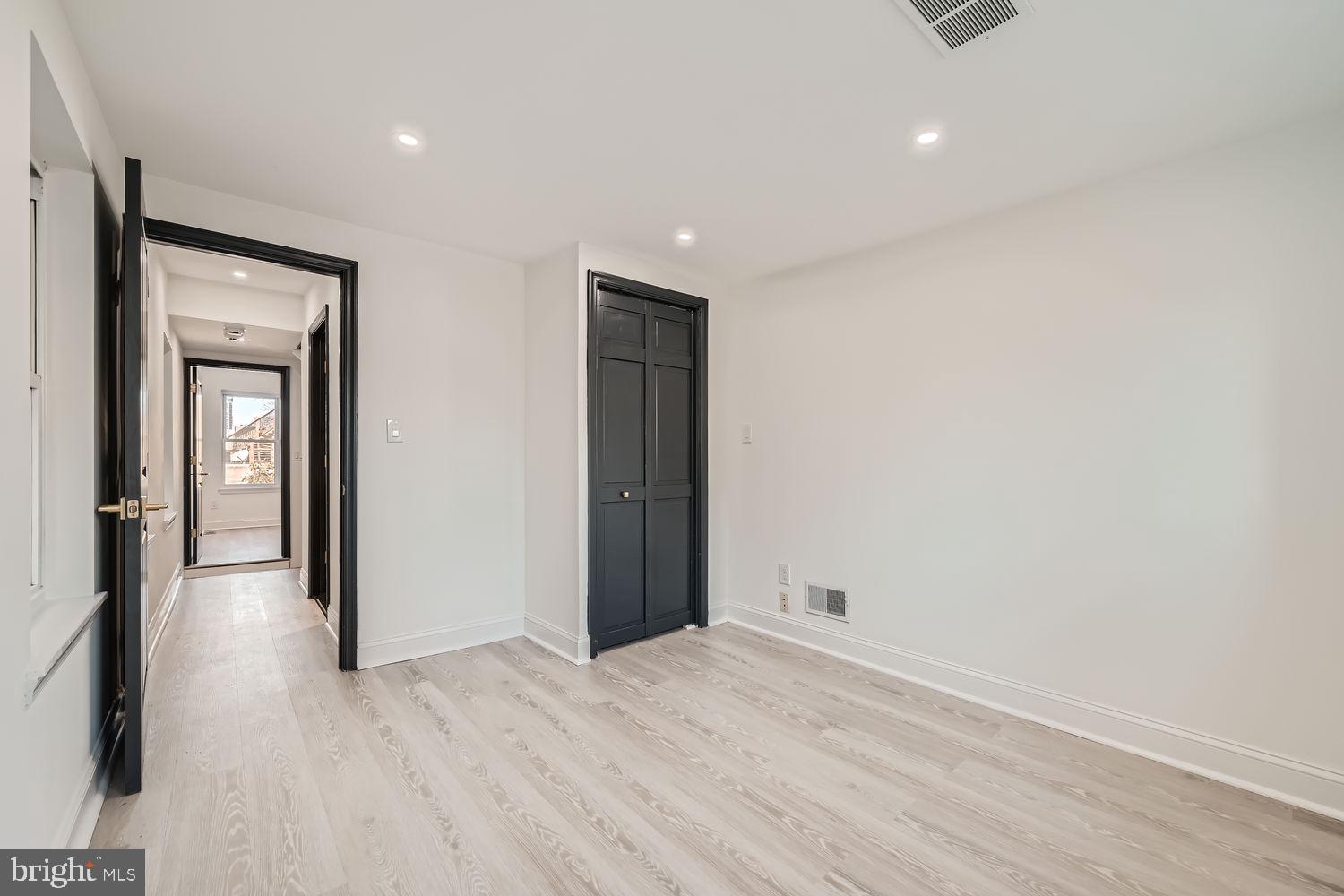 FEDERAL HILL HISTORIC DISTRICT - Residential Lease