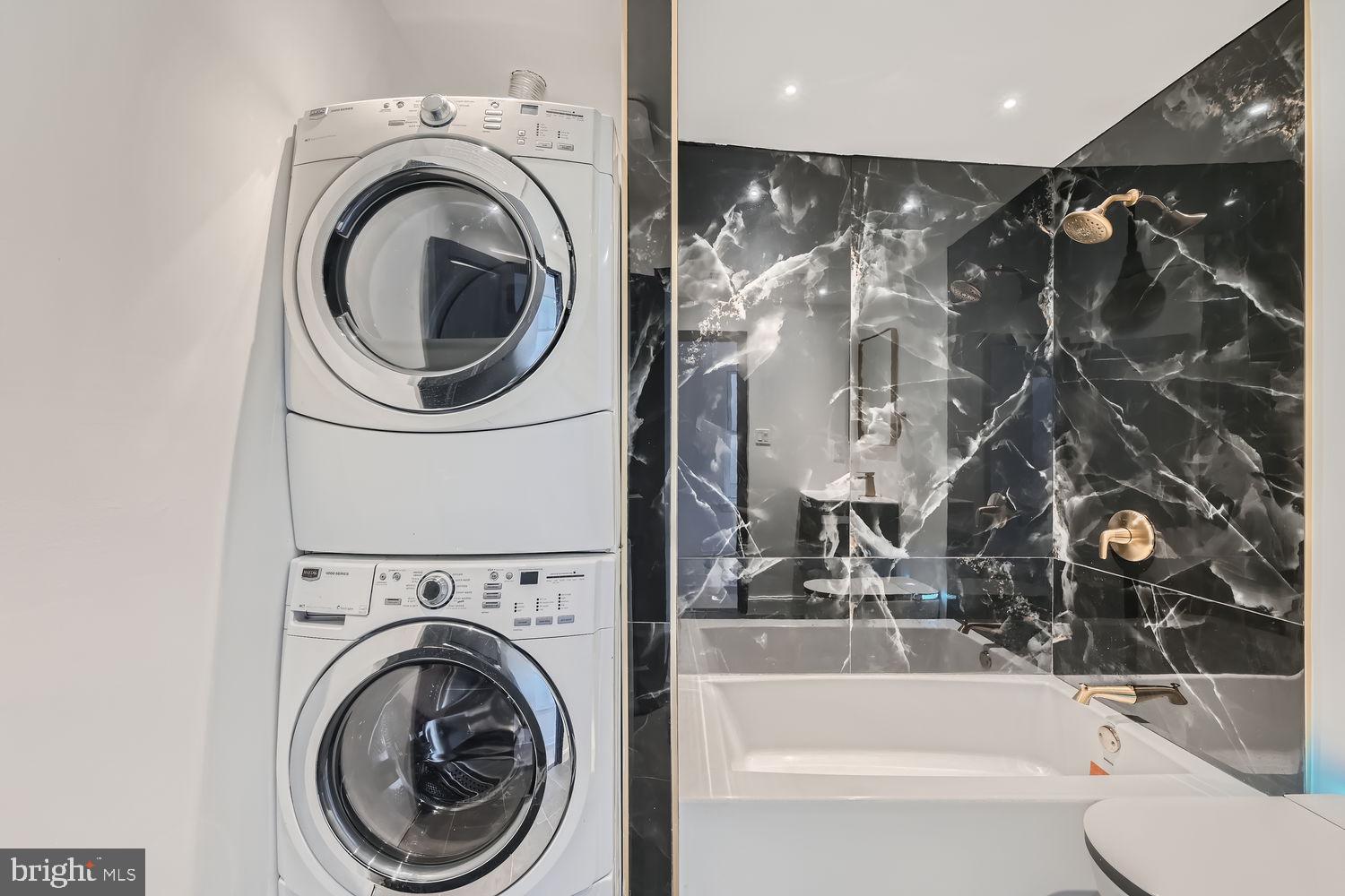 FEDERAL HILL HISTORIC DISTRICT - Residential Lease