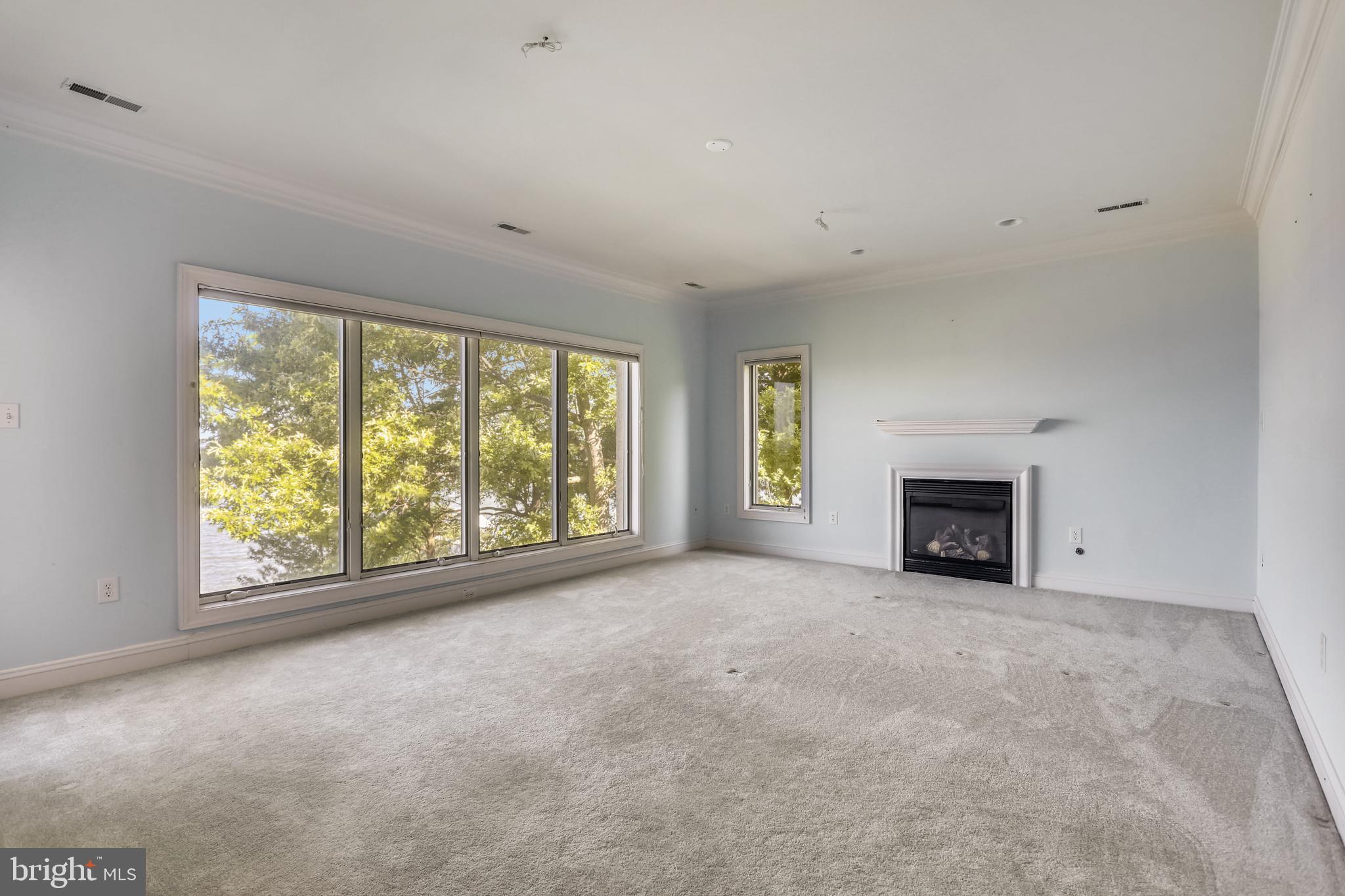 SWAN POINT - Residential