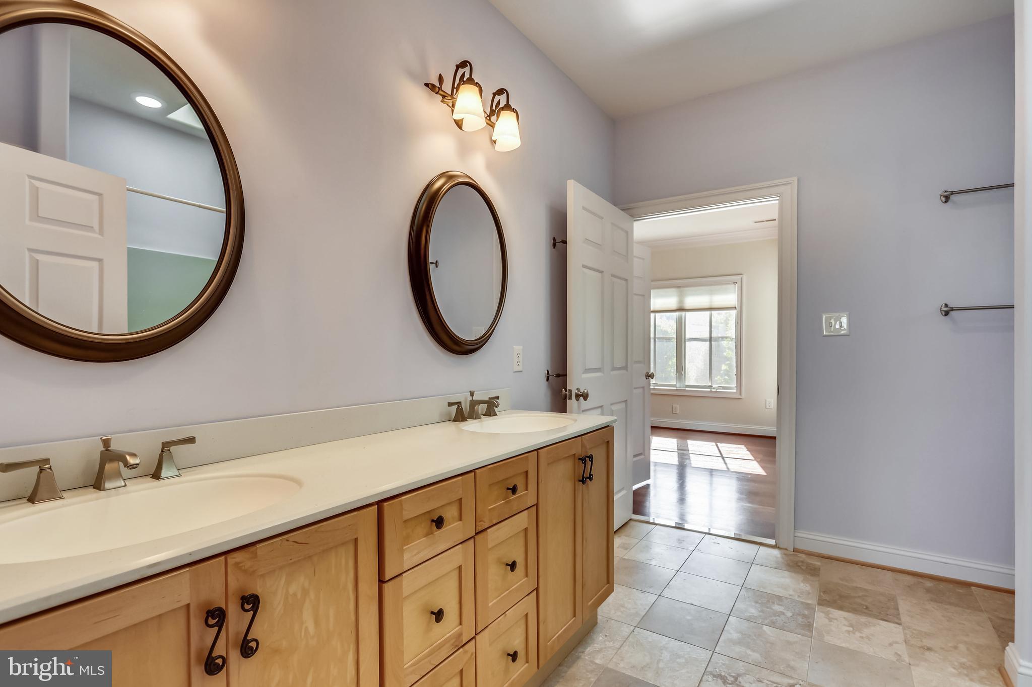 SWAN POINT - Residential