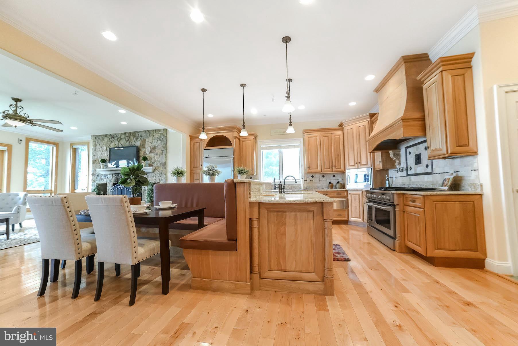 SWAN POINT - Residential