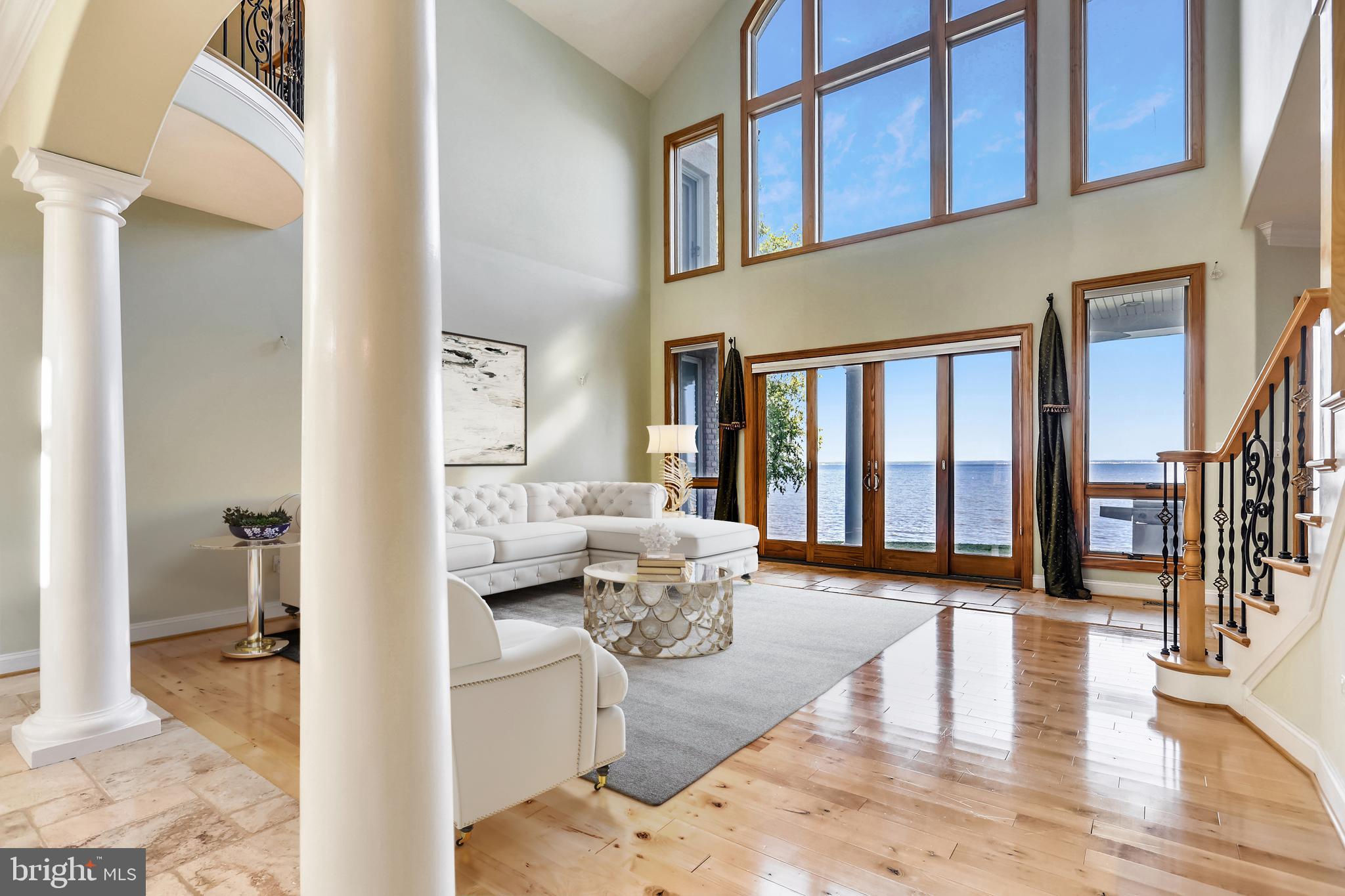 SWAN POINT - Residential