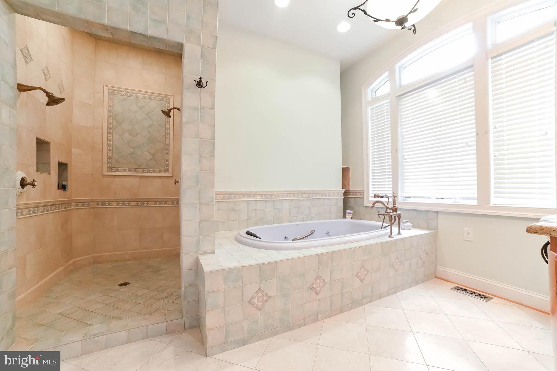 SWAN POINT - Residential