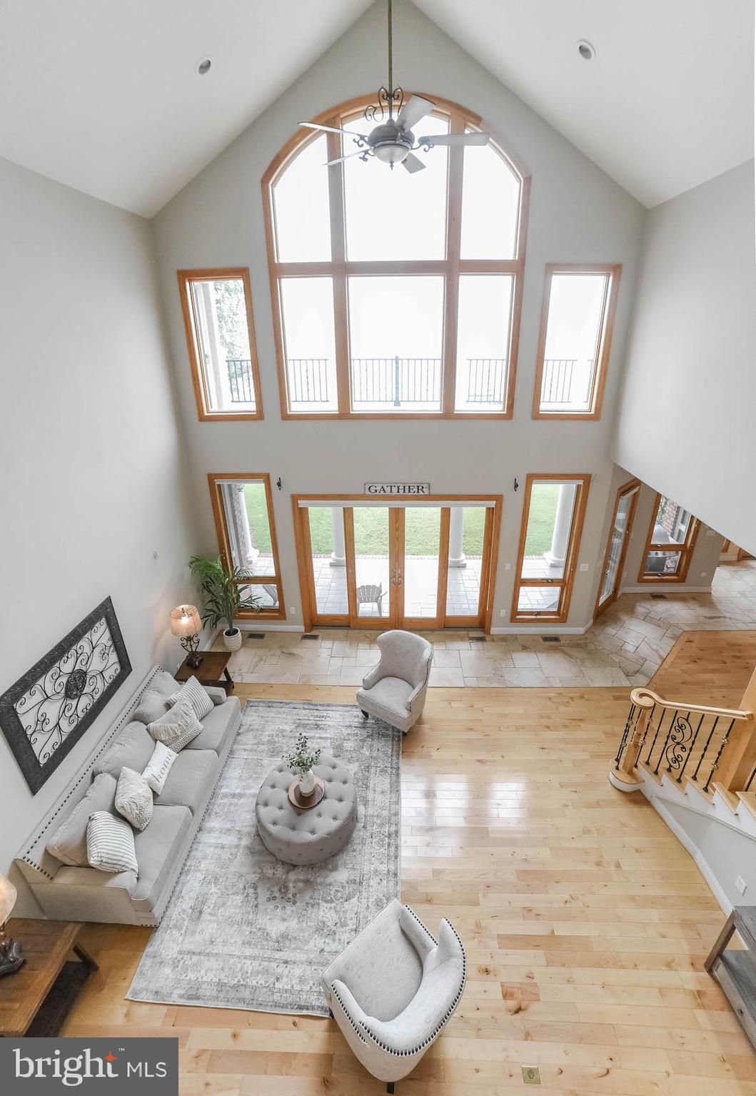 SWAN POINT - Residential