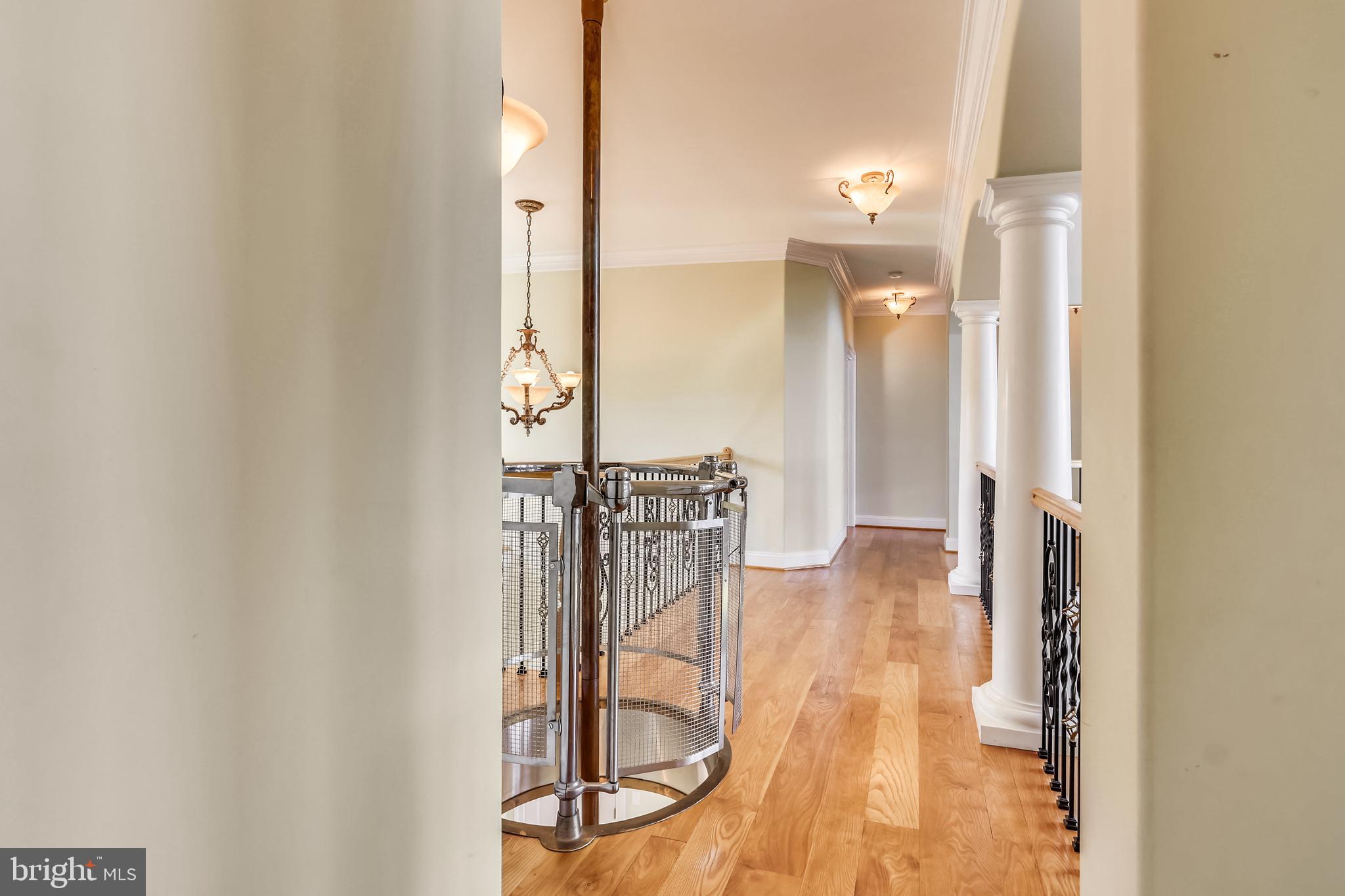 SWAN POINT - Residential