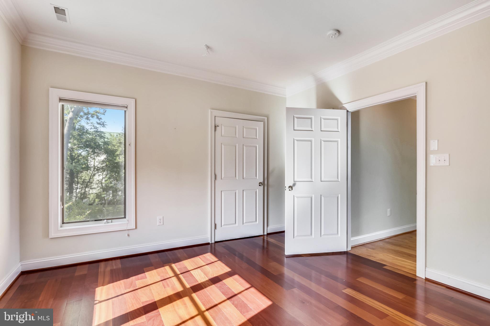 SWAN POINT - Residential