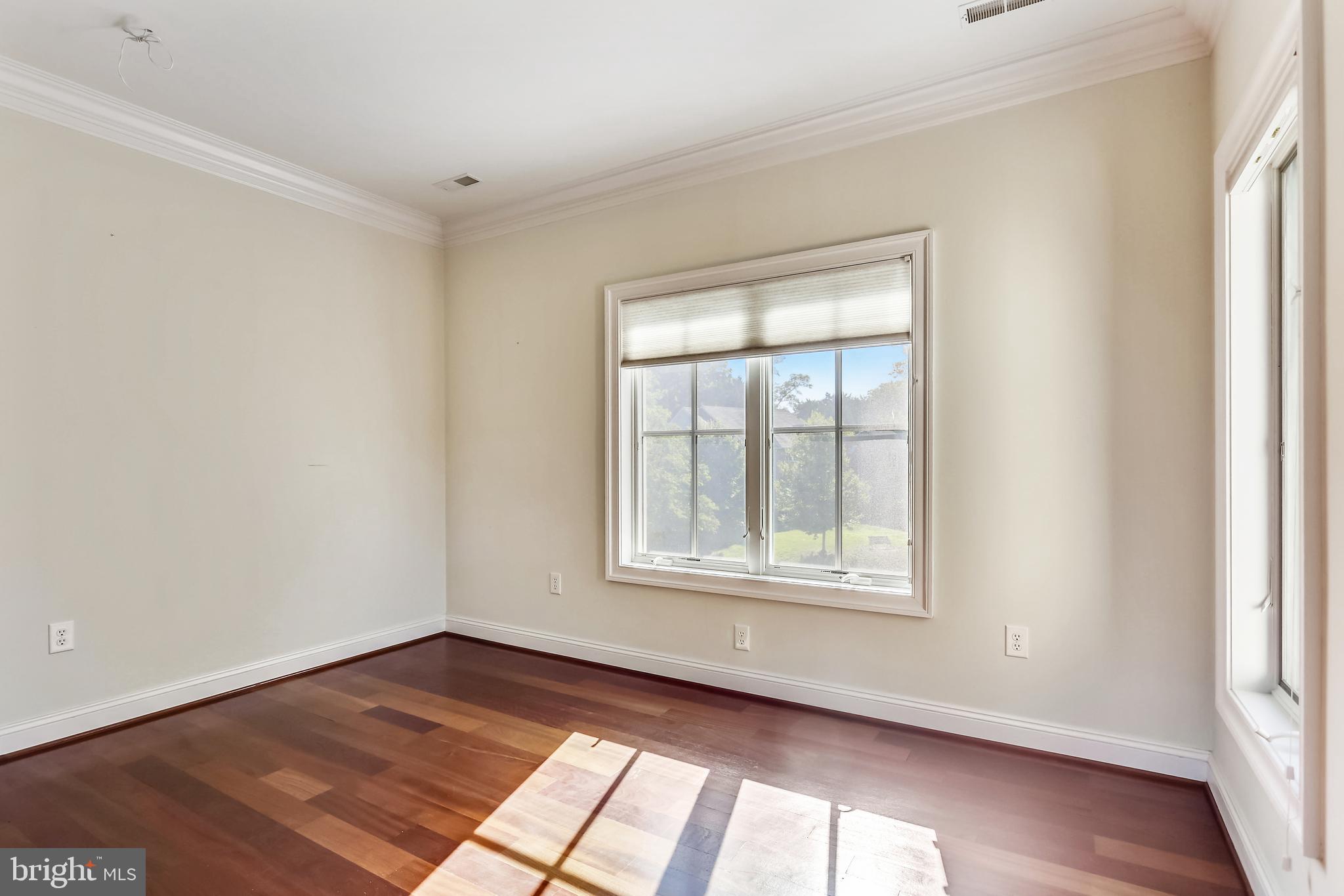 SWAN POINT - Residential