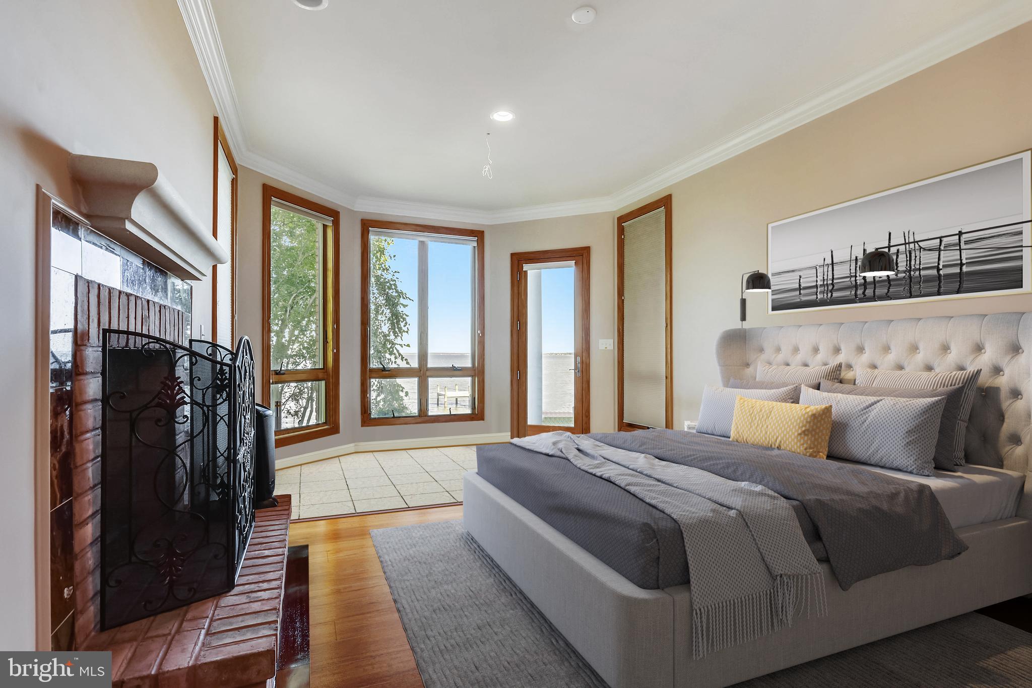 SWAN POINT - Residential