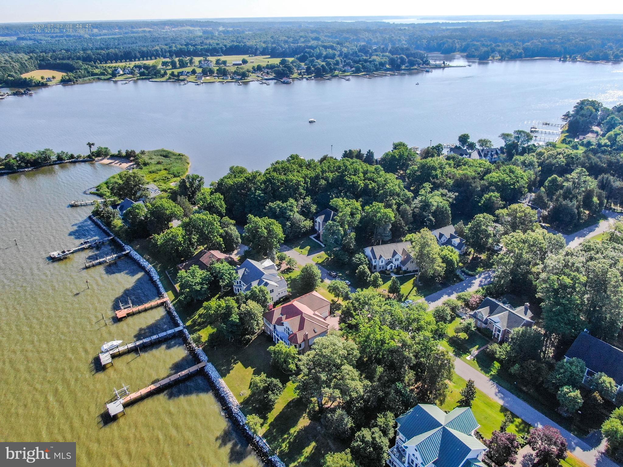 SWAN POINT - Residential