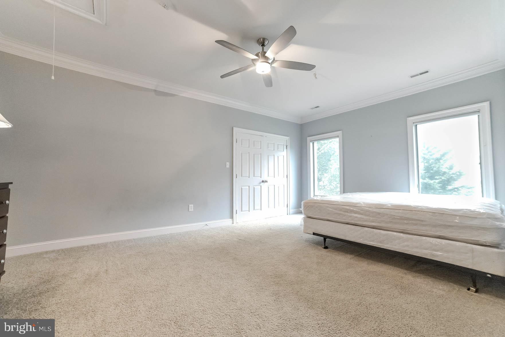 SWAN POINT - Residential