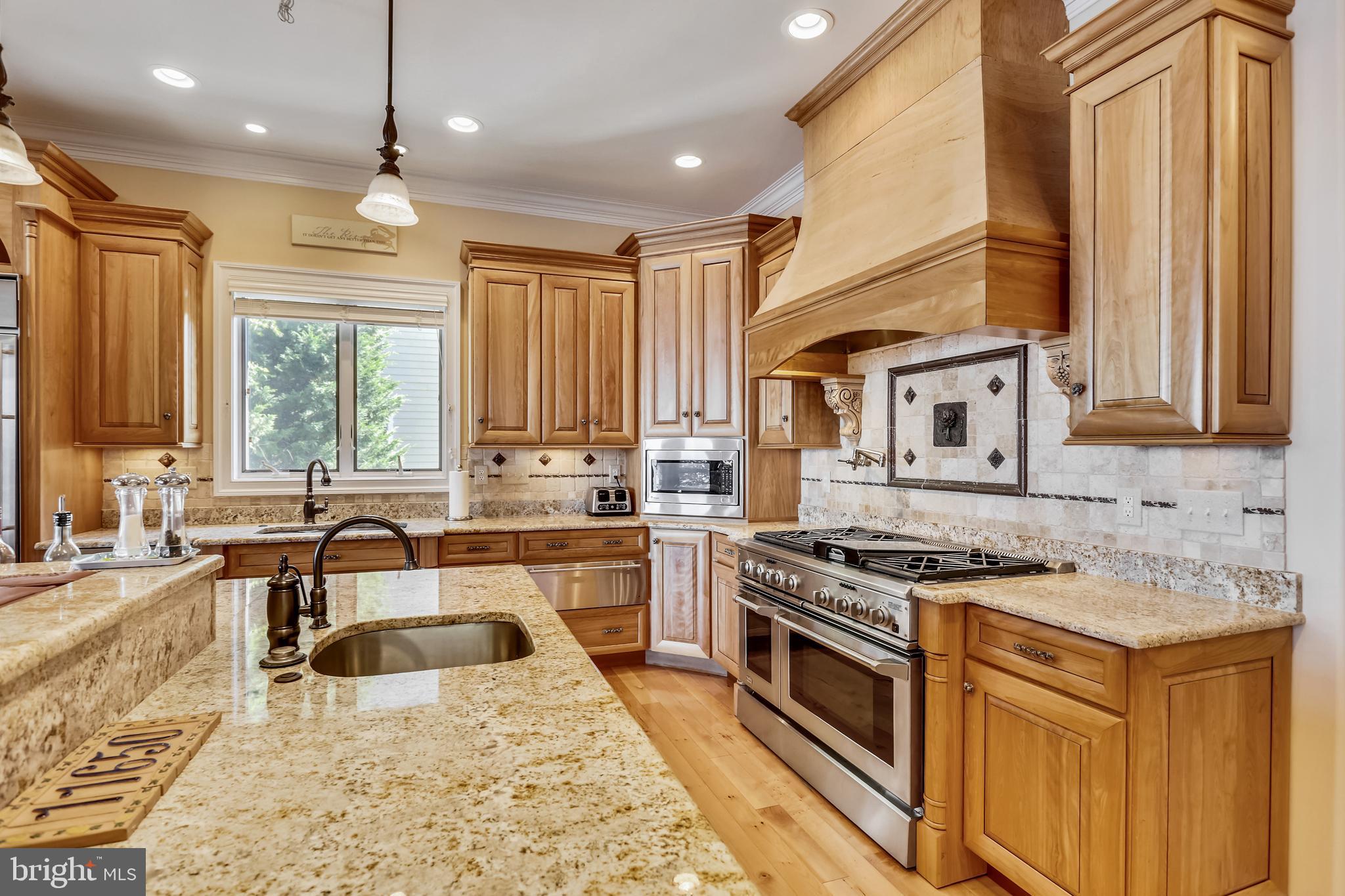 SWAN POINT - Residential