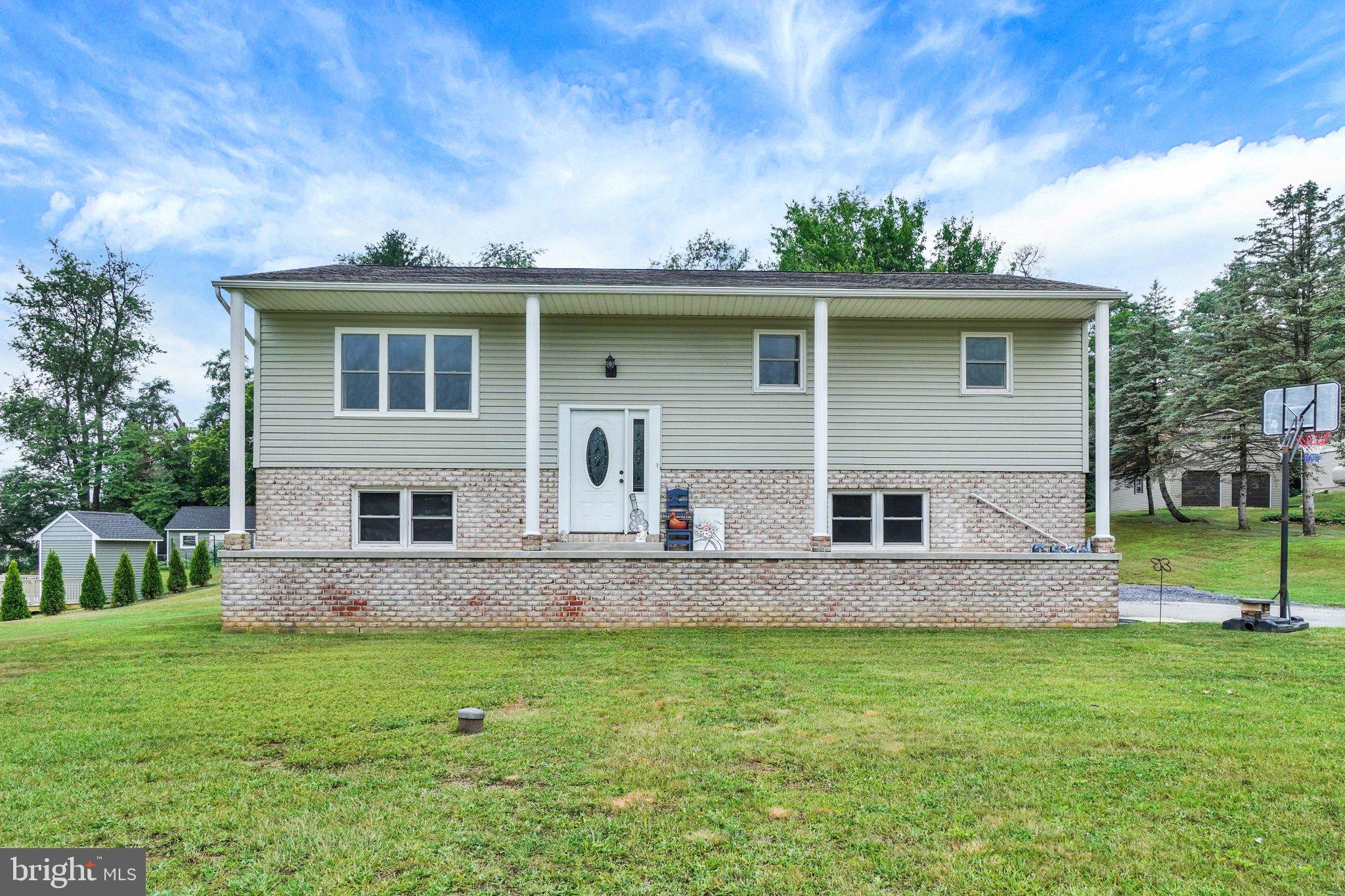 836 ELHAM DRIVE