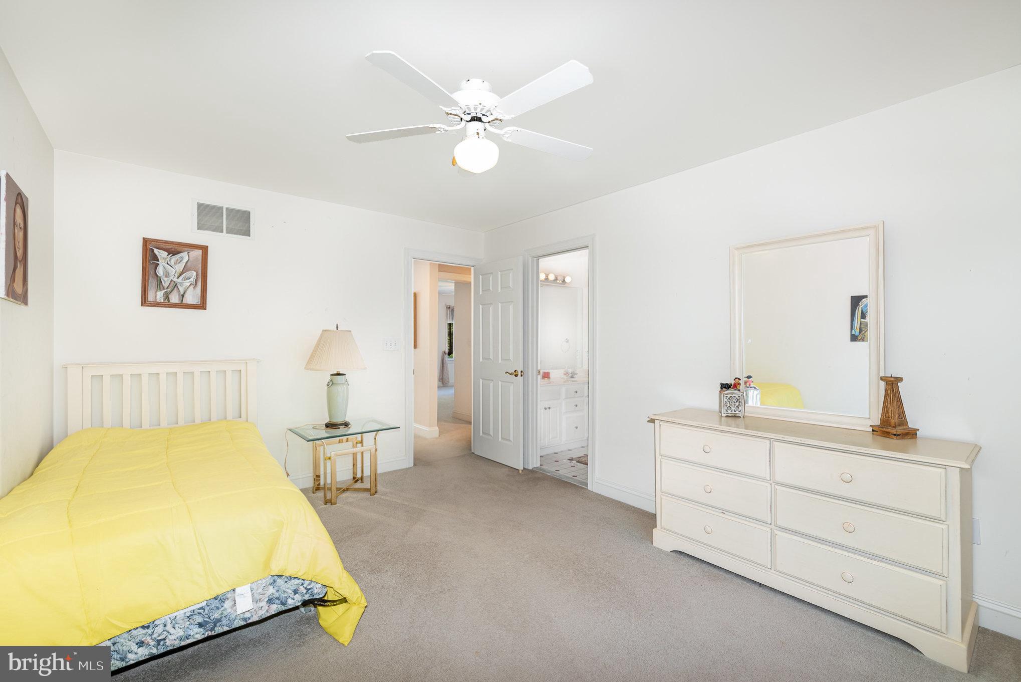 BRENTON - Residential