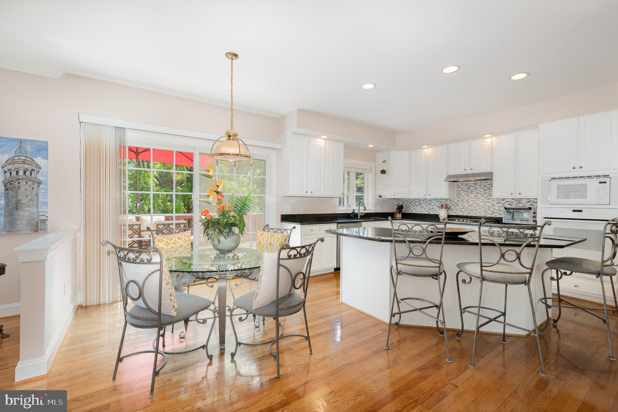 BRENTON - Residential