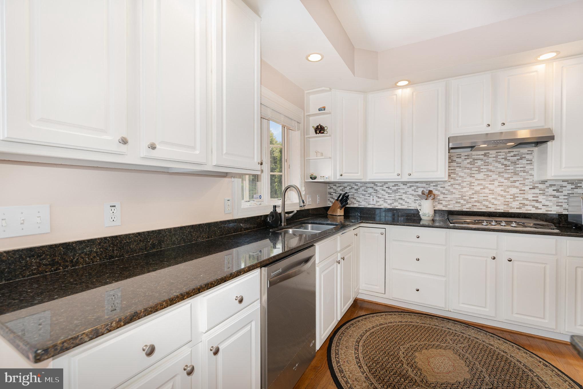 BRENTON - Residential