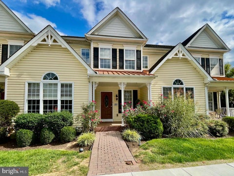 Townhouse For Sale - 120 Victoria Square<br/> MEDIA, PA 19063