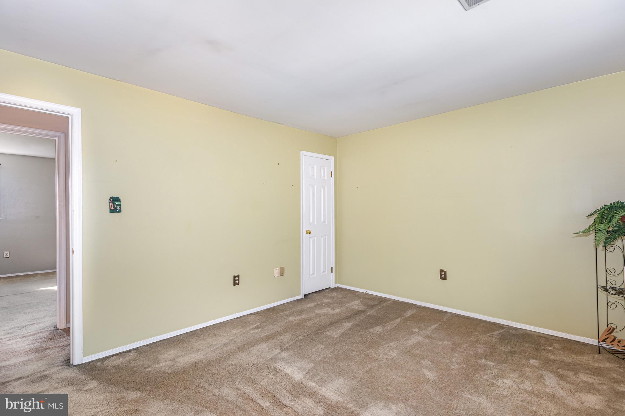 VALLEY GREEN - Residential