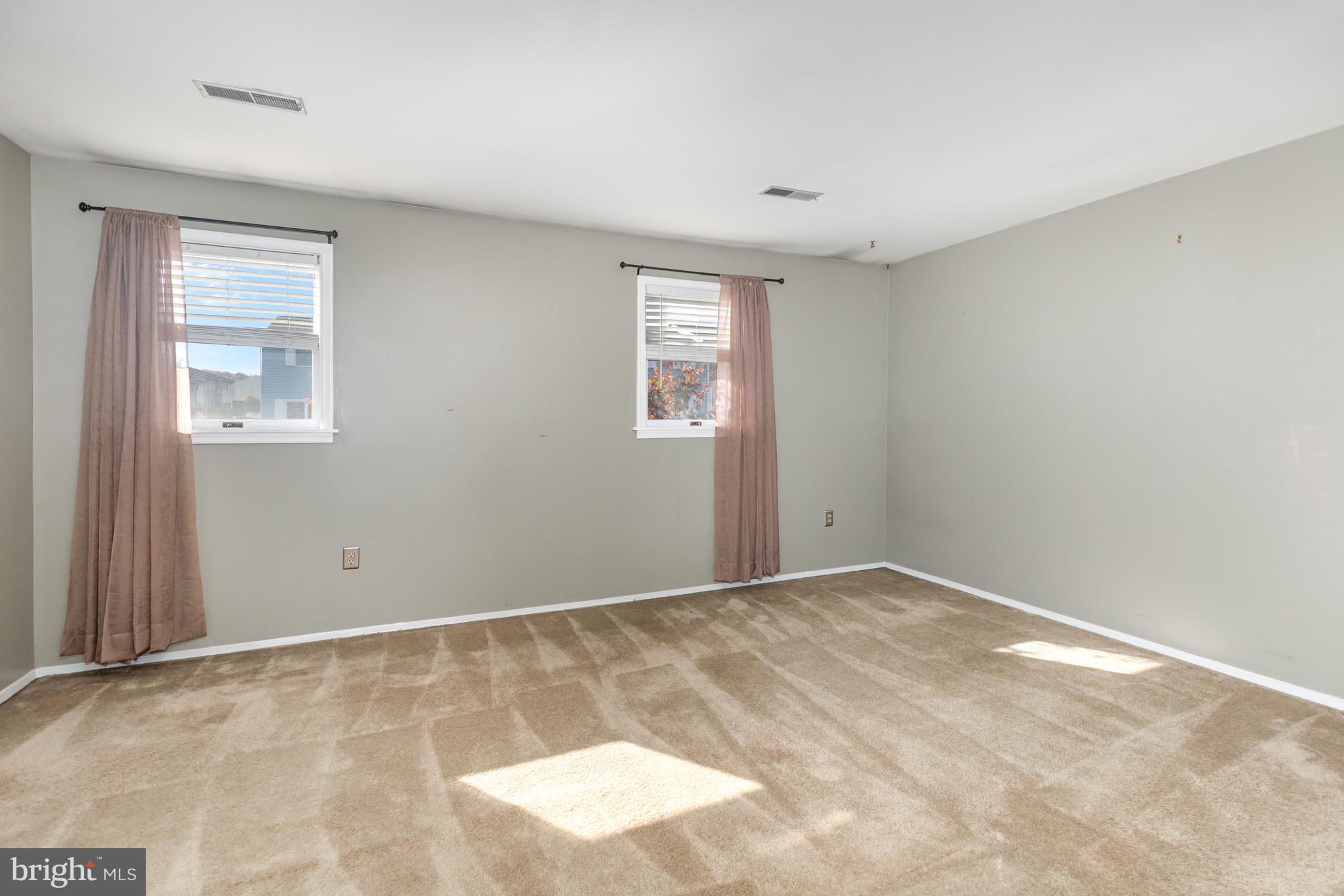 VALLEY GREEN - Residential