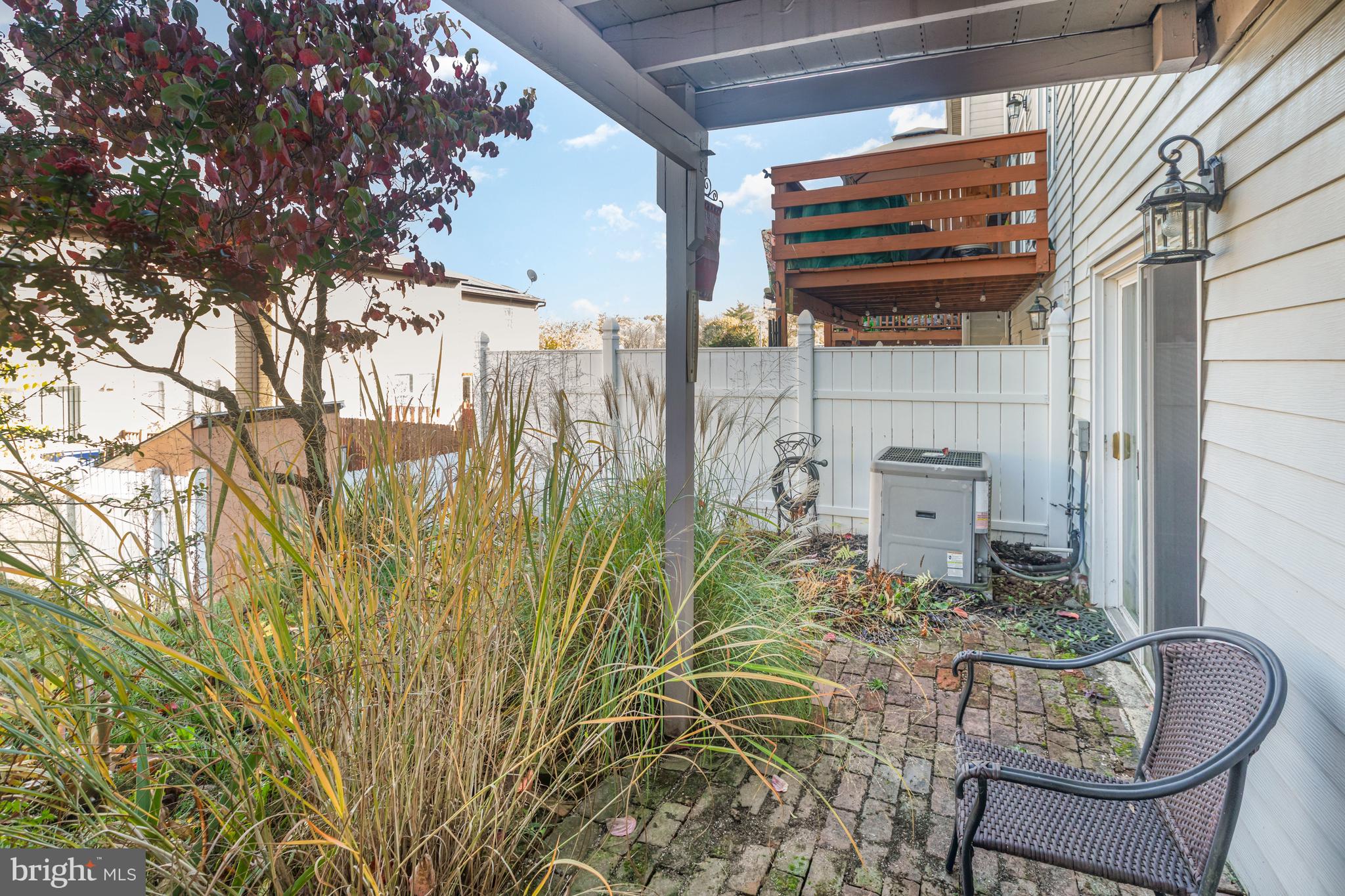 VALLEY GREEN - Residential