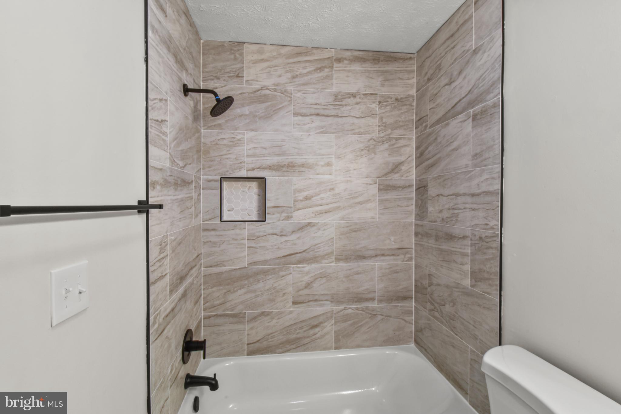 FOREST SPRINGS - Residential