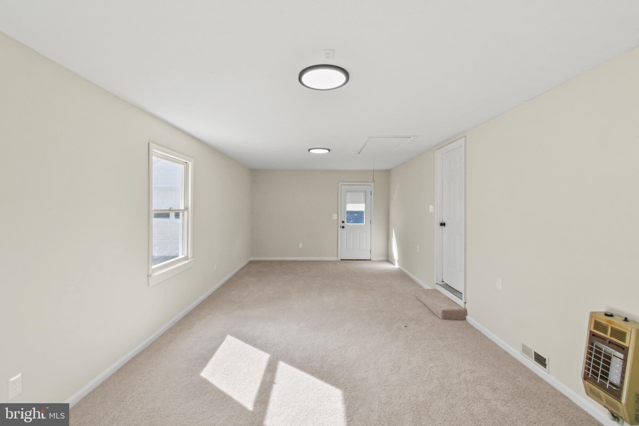 FOREST SPRINGS - Residential