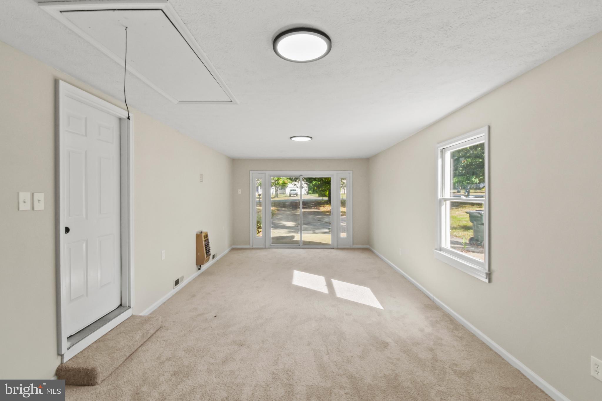 FOREST SPRINGS - Residential