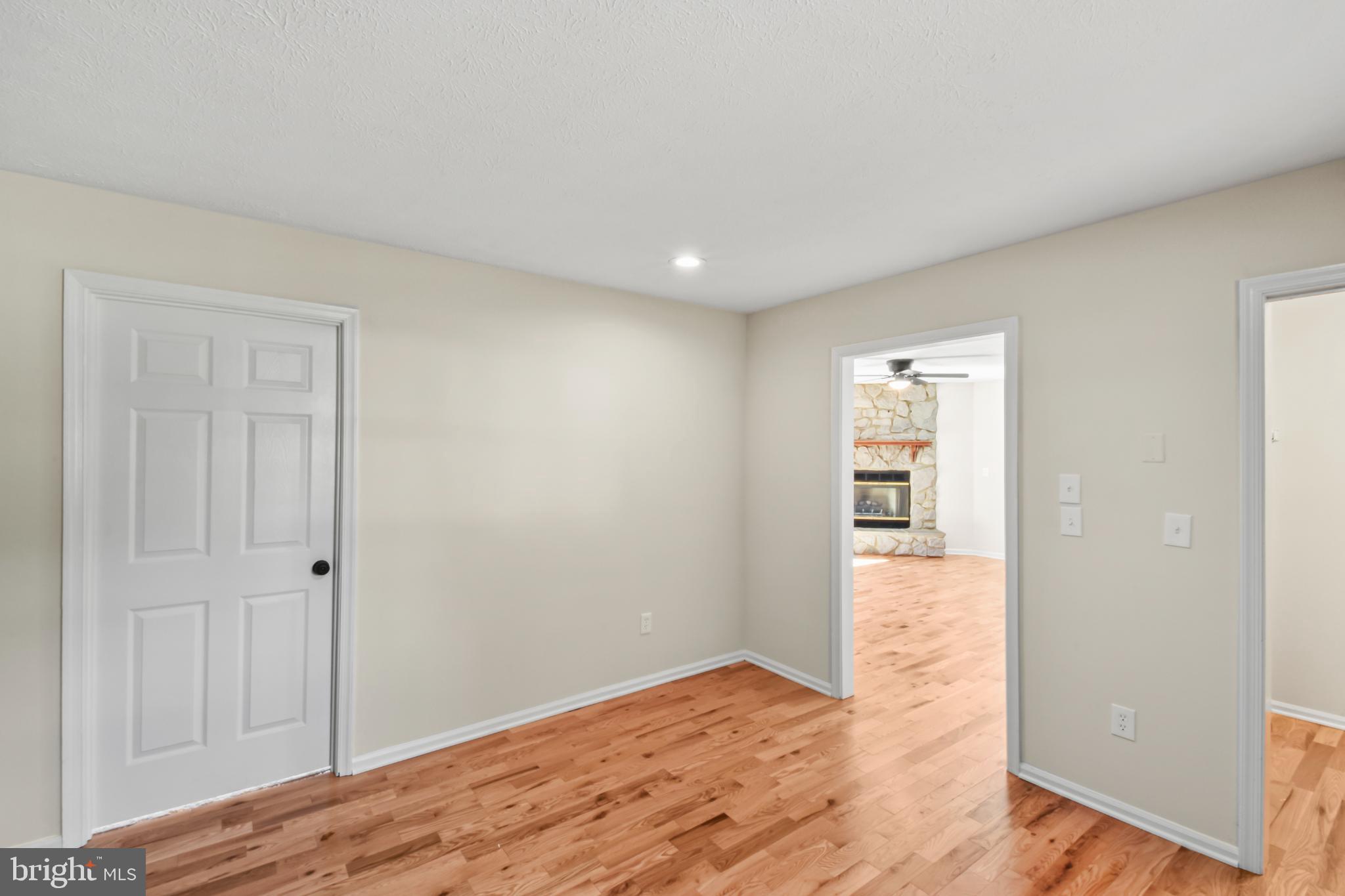 FOREST SPRINGS - Residential