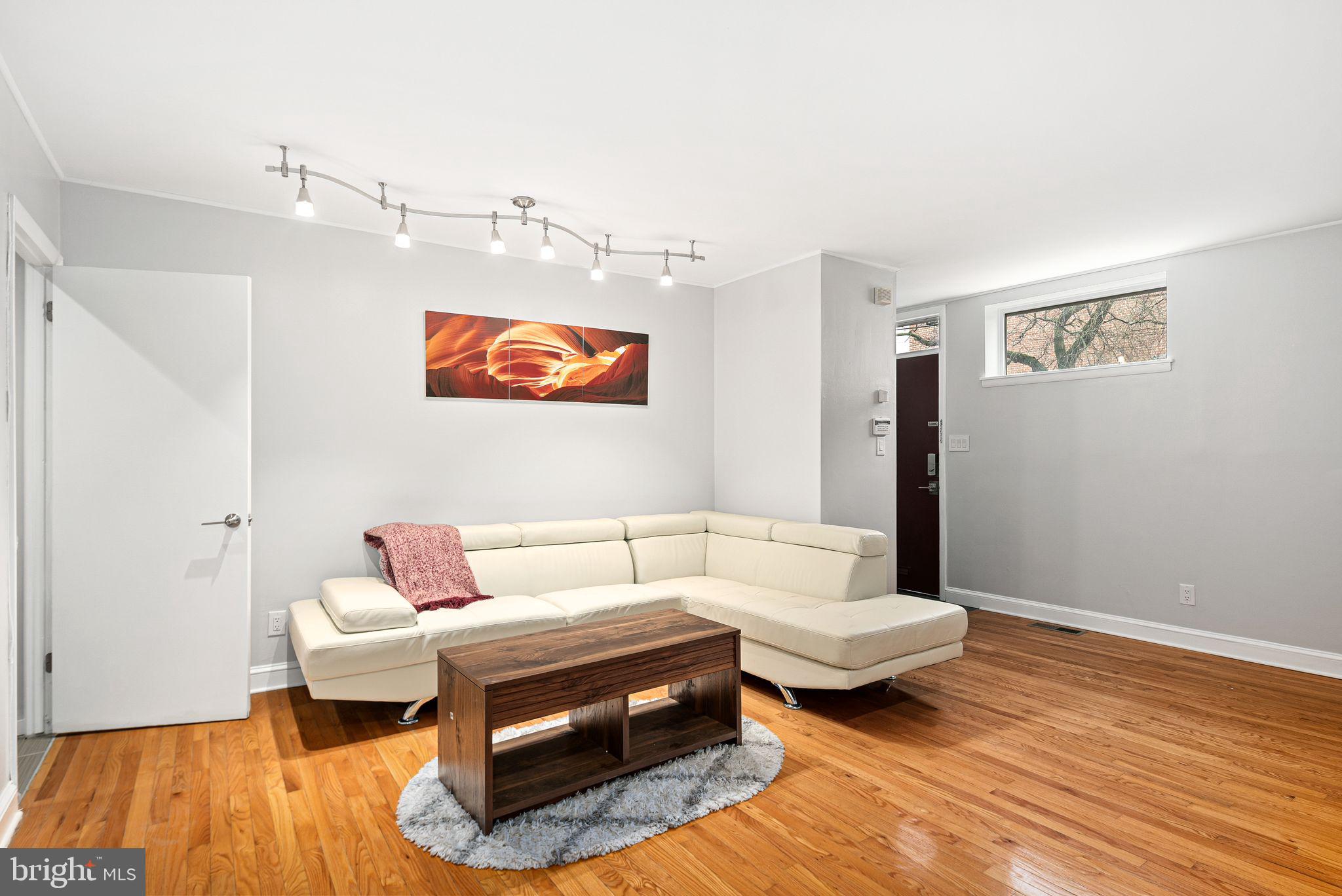 BELLA VISTA - Residential Income