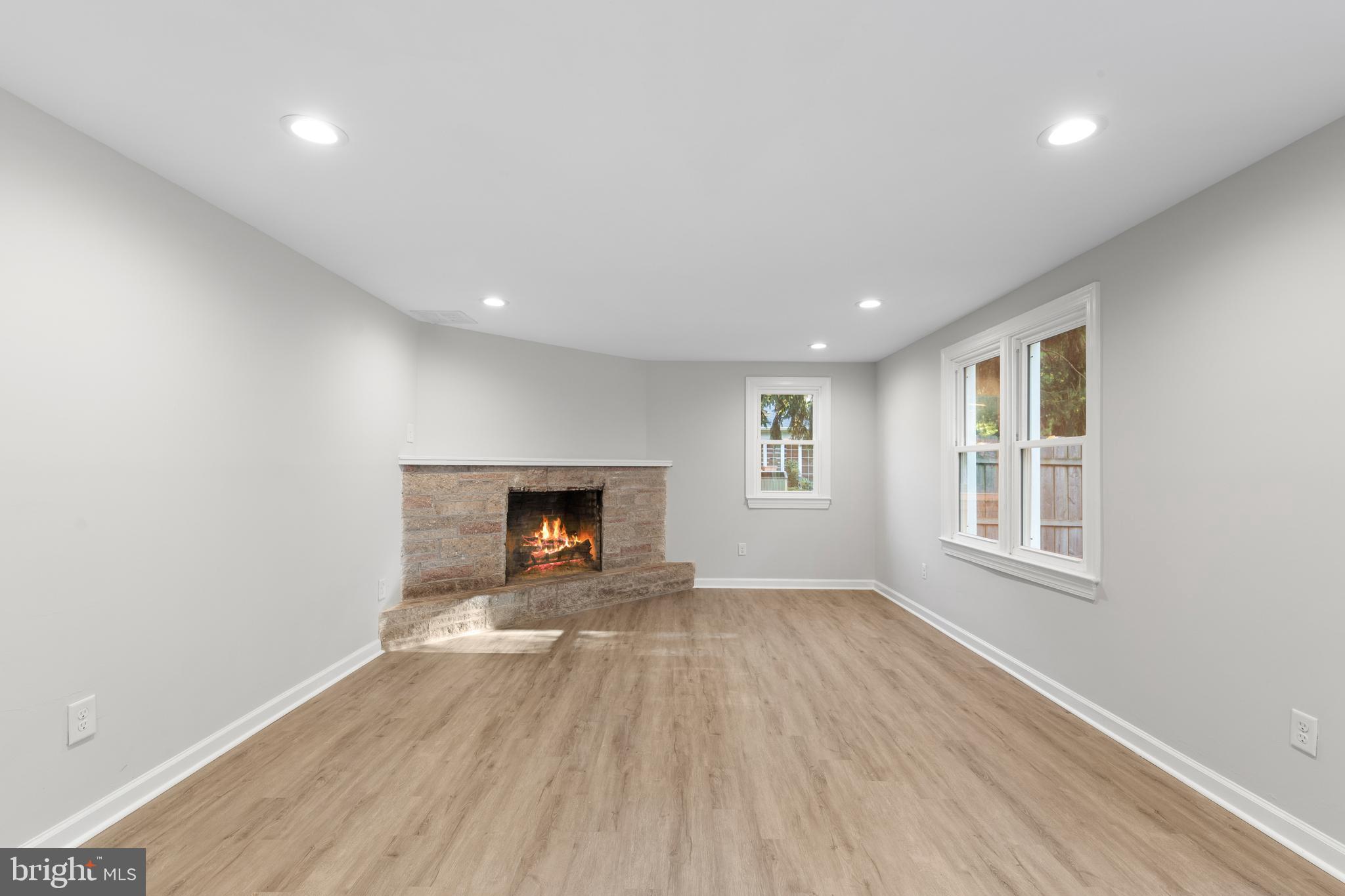 WINTER QUARTERS - Residential