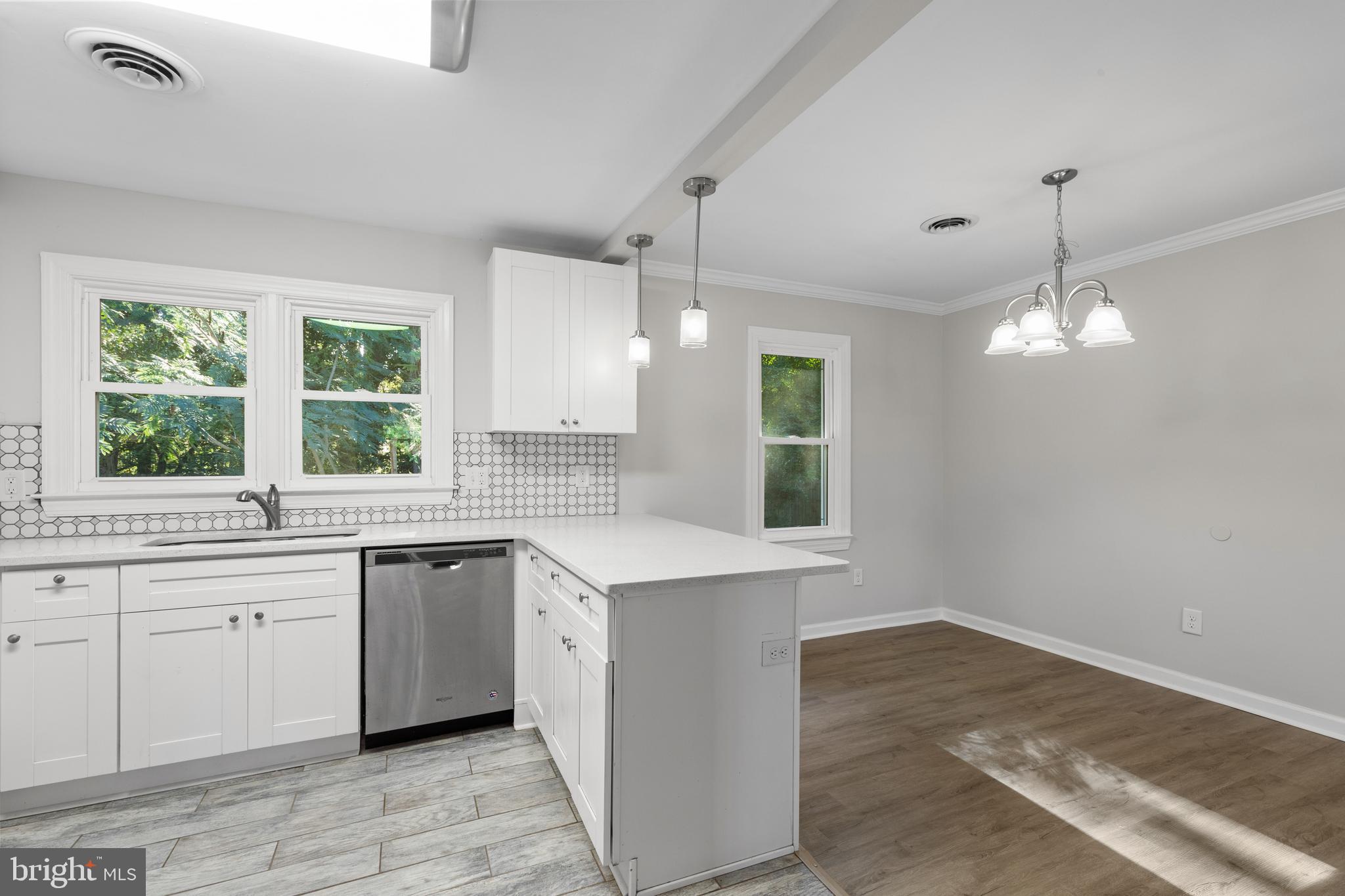 WINTER QUARTERS - Residential