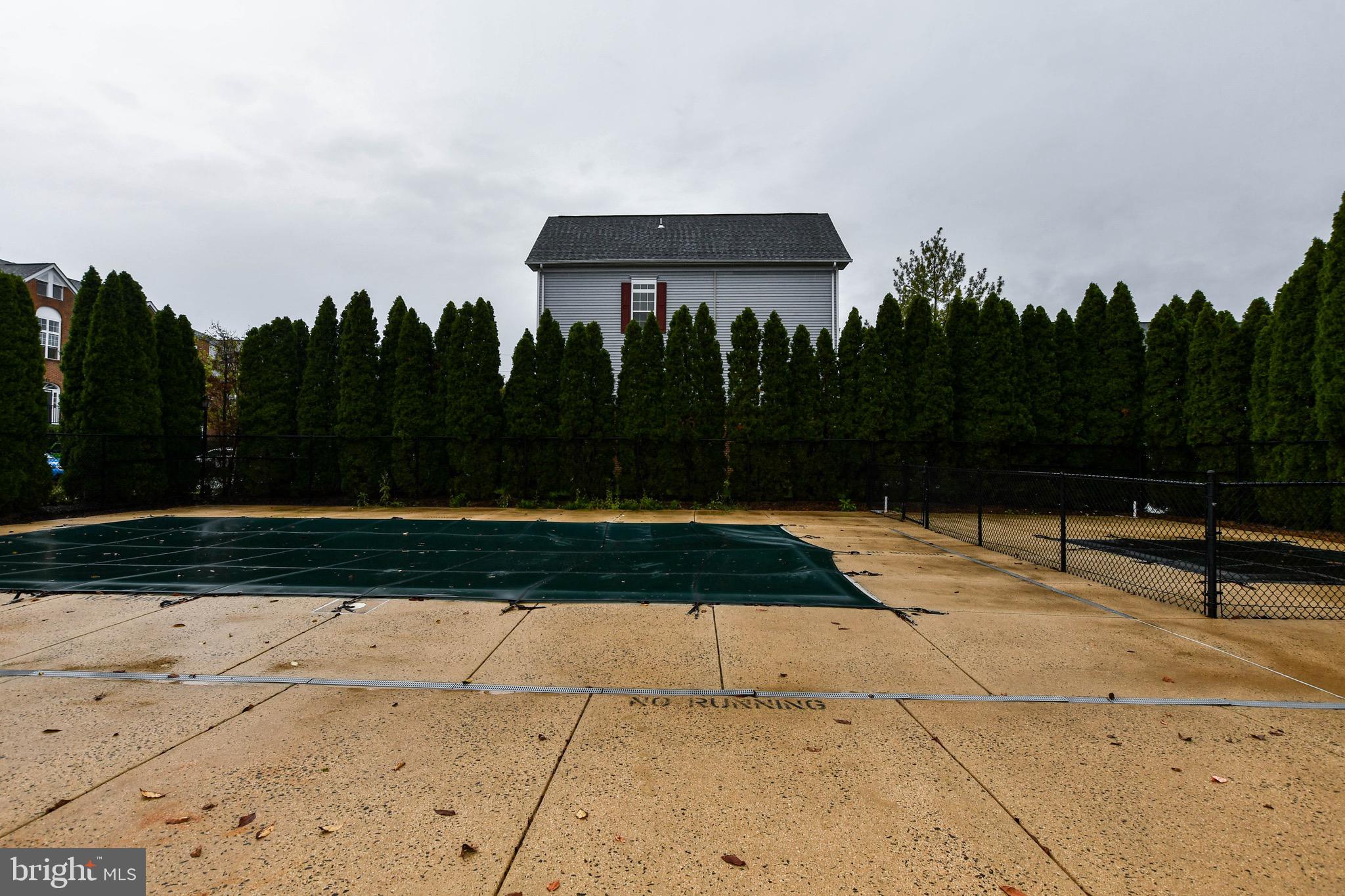 LEESBURG GATEWAY - Residential