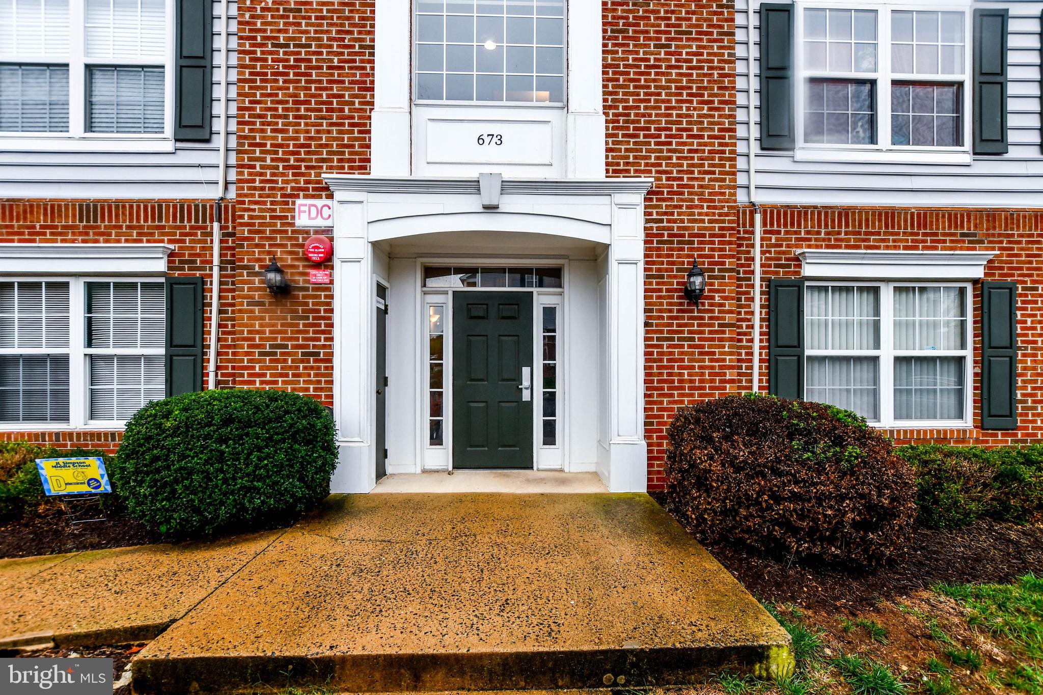 LEESBURG GATEWAY - Residential