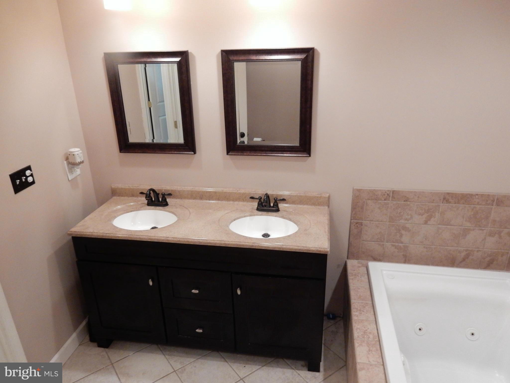 CHESTERFIELD - Residential