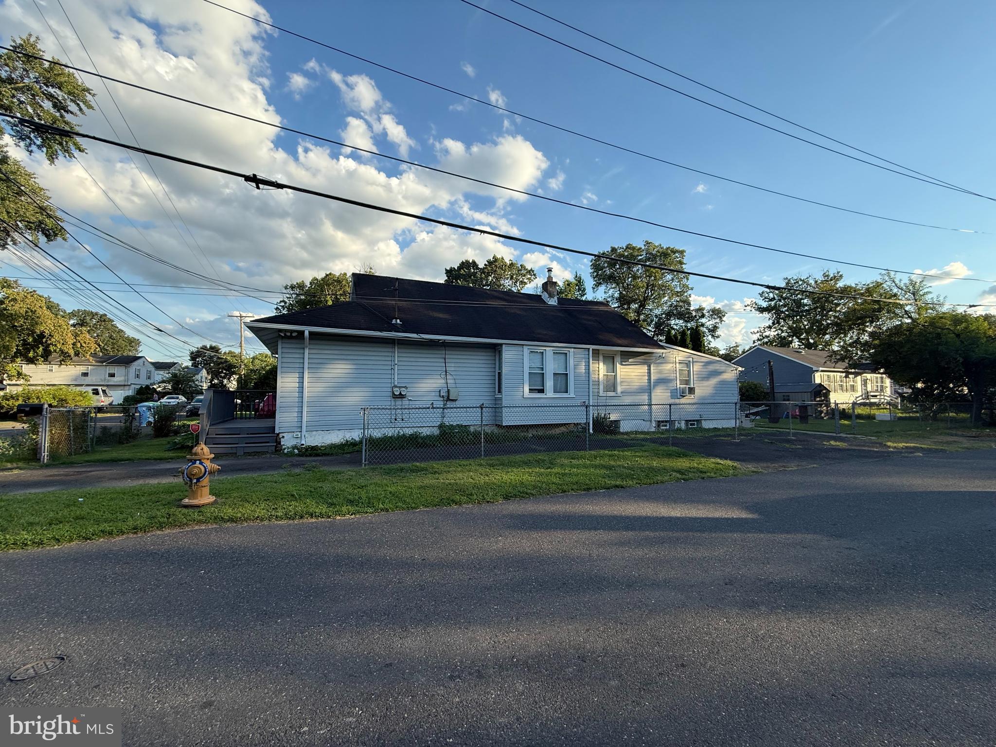 500 WYOMING AVENUE