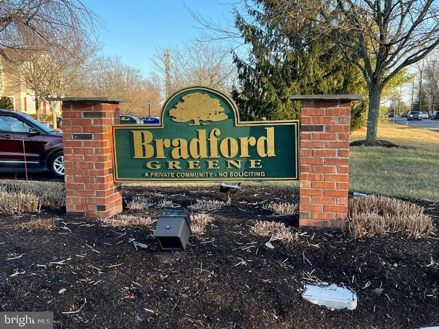 Beautiful townhome rental. Spacious 2-bedroom 1.5 bathroom townhome with an additional loft, perfect for extra living space or a home office located in the highly desirable Bradford Greene Townhome Community of Warrington. Enjoy a peaceful green open area at the front entrance and a charming courtyard at the back for outdoor relaxation and community playground. This unit includes a washer and dryer for your convenience. Located in a prime spot close to shopping, gyms, and restaurants, all within easy reach. Plus, benefit from being in the highly rated Central Bucks School District.