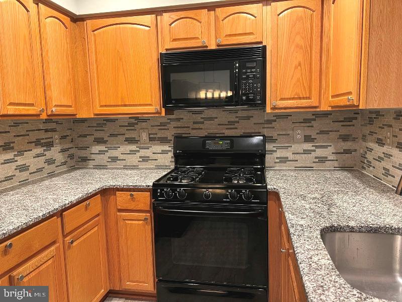 BRADFORD GREENE - Residential Lease