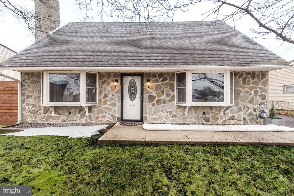 Photo of 2865 Norcom Road, PHILADELPHIA, PA 19154 (MLS # PAPH2586500)