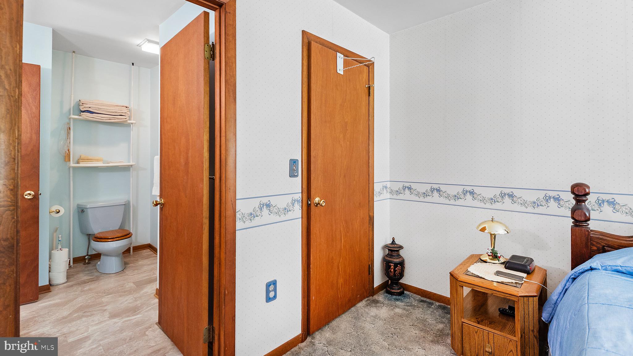 ROCKAWALKIN ESTATES - Residential