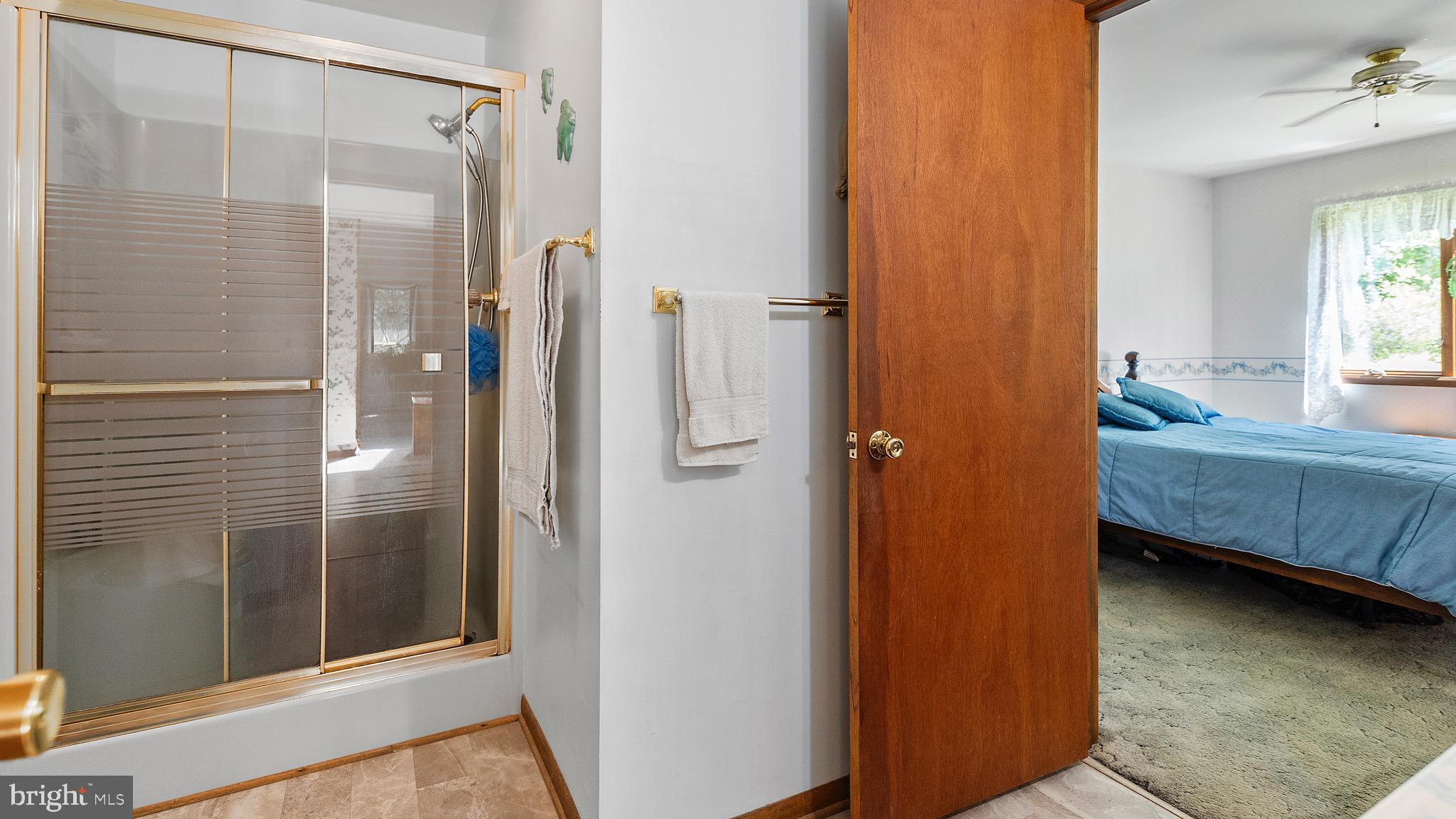 ROCKAWALKIN ESTATES - Residential