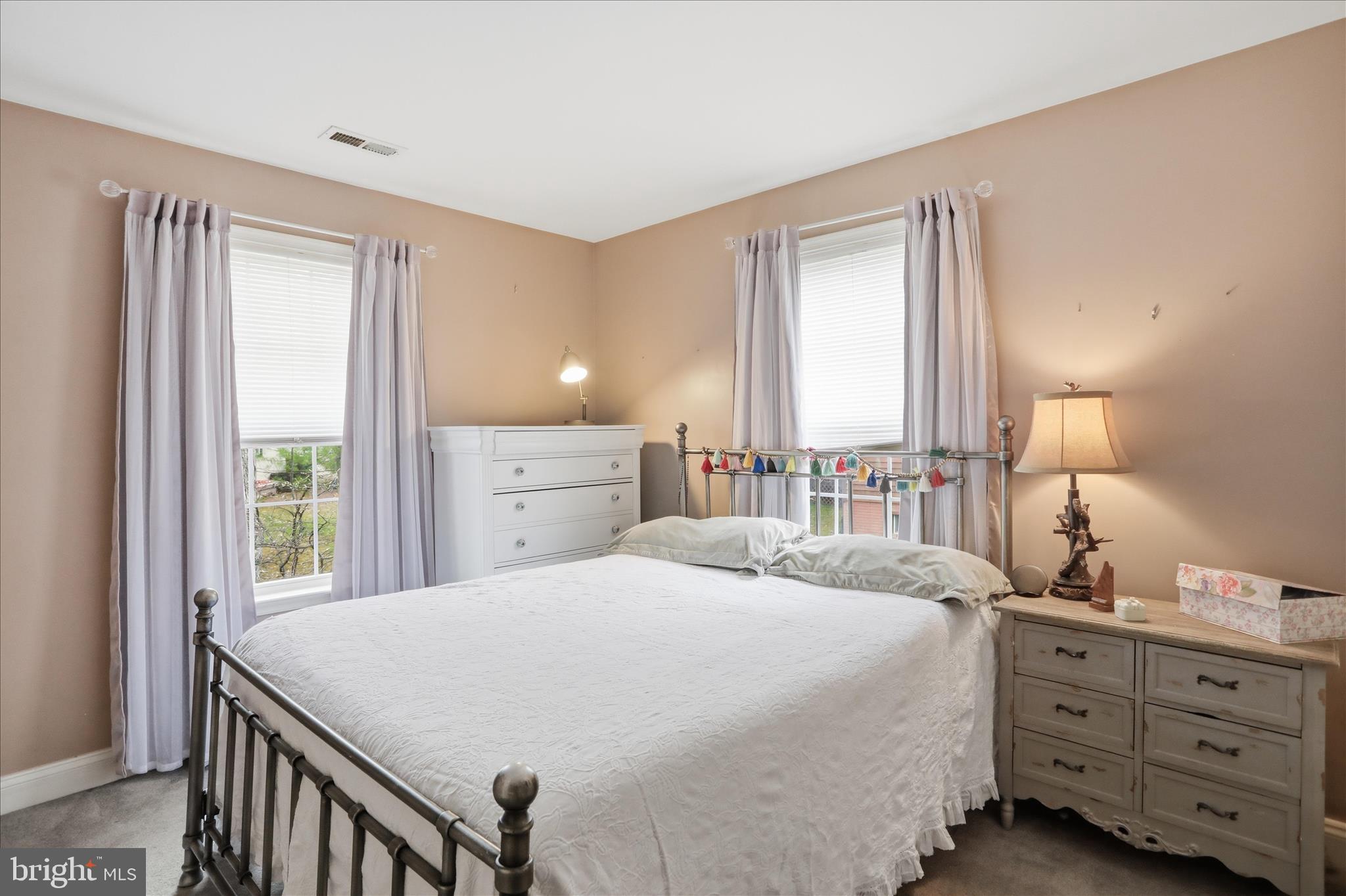 LAKE HOLIDAY ESTATES - Residential