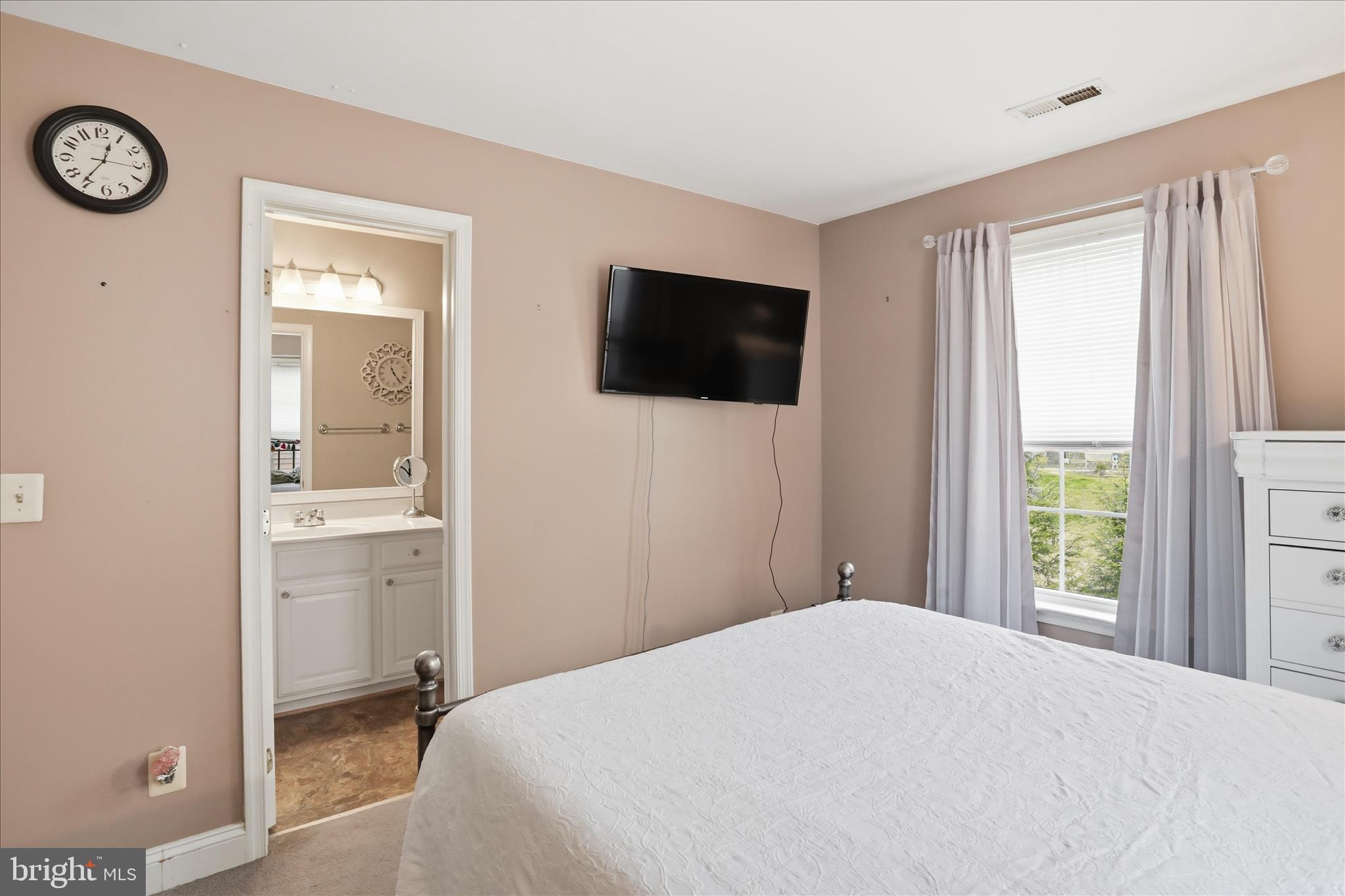 LAKE HOLIDAY ESTATES - Residential