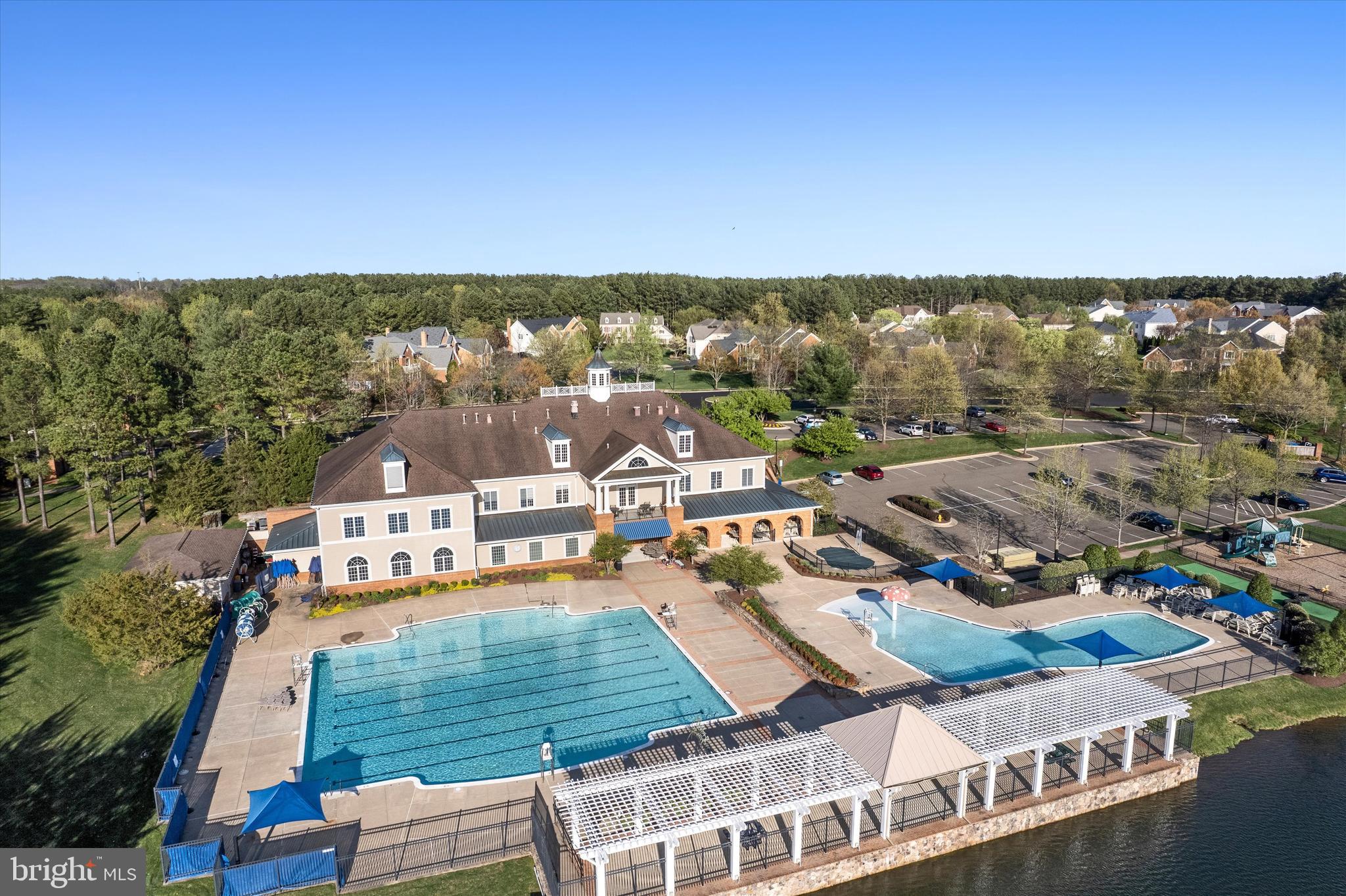 DOMINION VALLEY COUNTRY CLUB - Residential