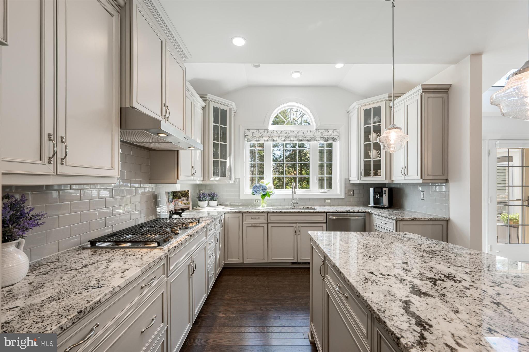 DOMINION VALLEY COUNTRY CLUB - Residential