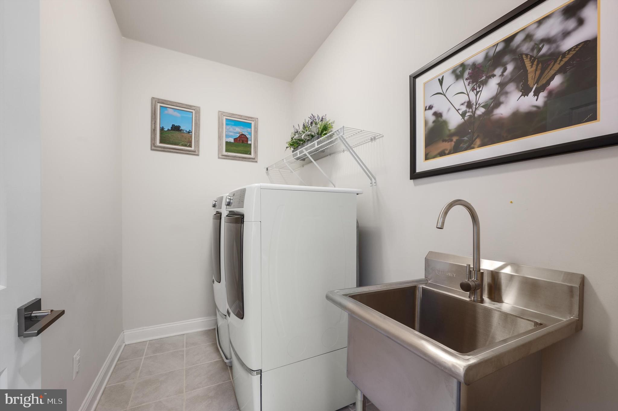 DOMINION VALLEY COUNTRY CLUB - Residential