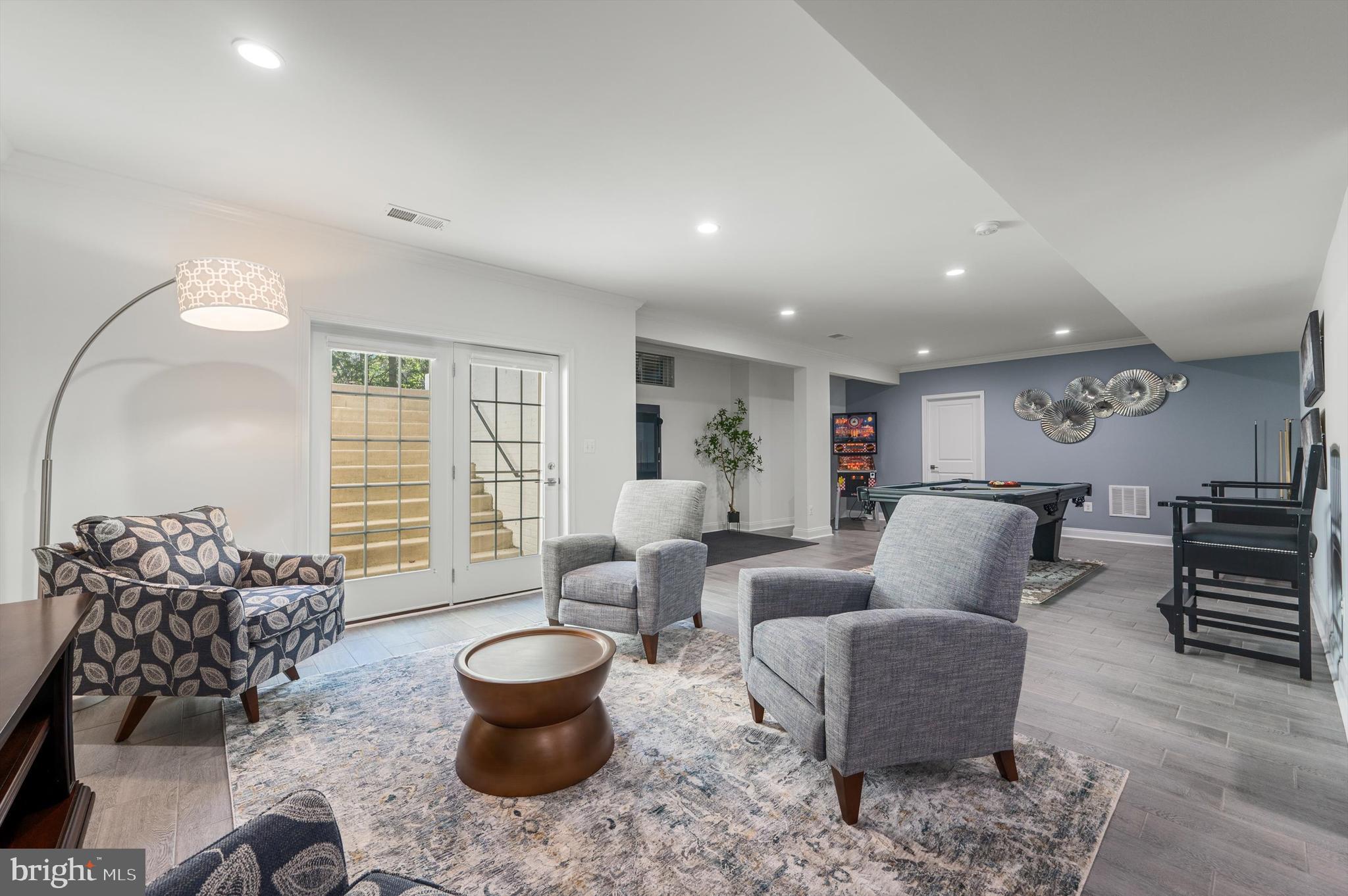 DOMINION VALLEY COUNTRY CLUB - Residential