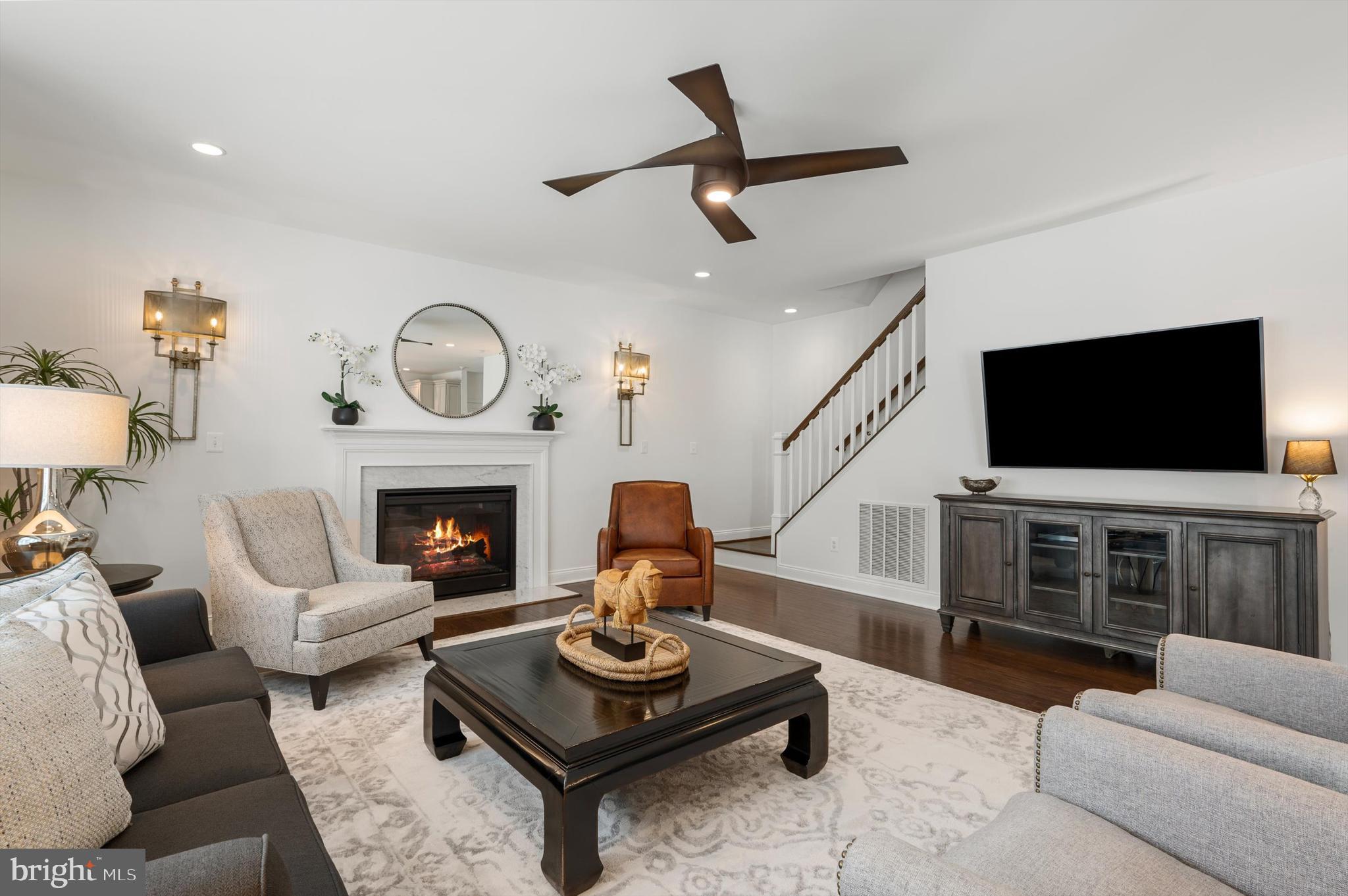 DOMINION VALLEY COUNTRY CLUB - Residential